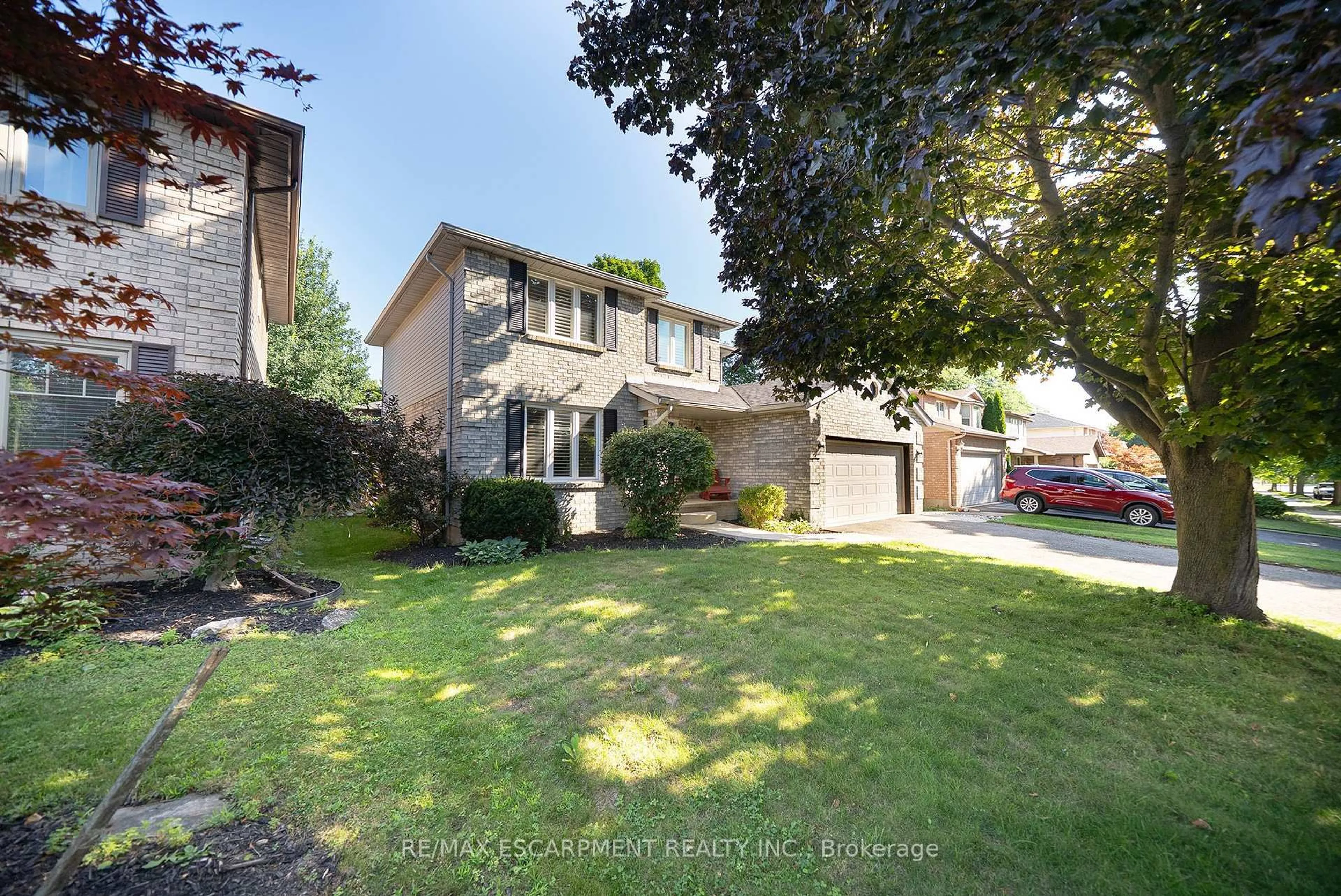 Unknown for 20 Hogarth Rd, Brantford Ontario N3T 6E8