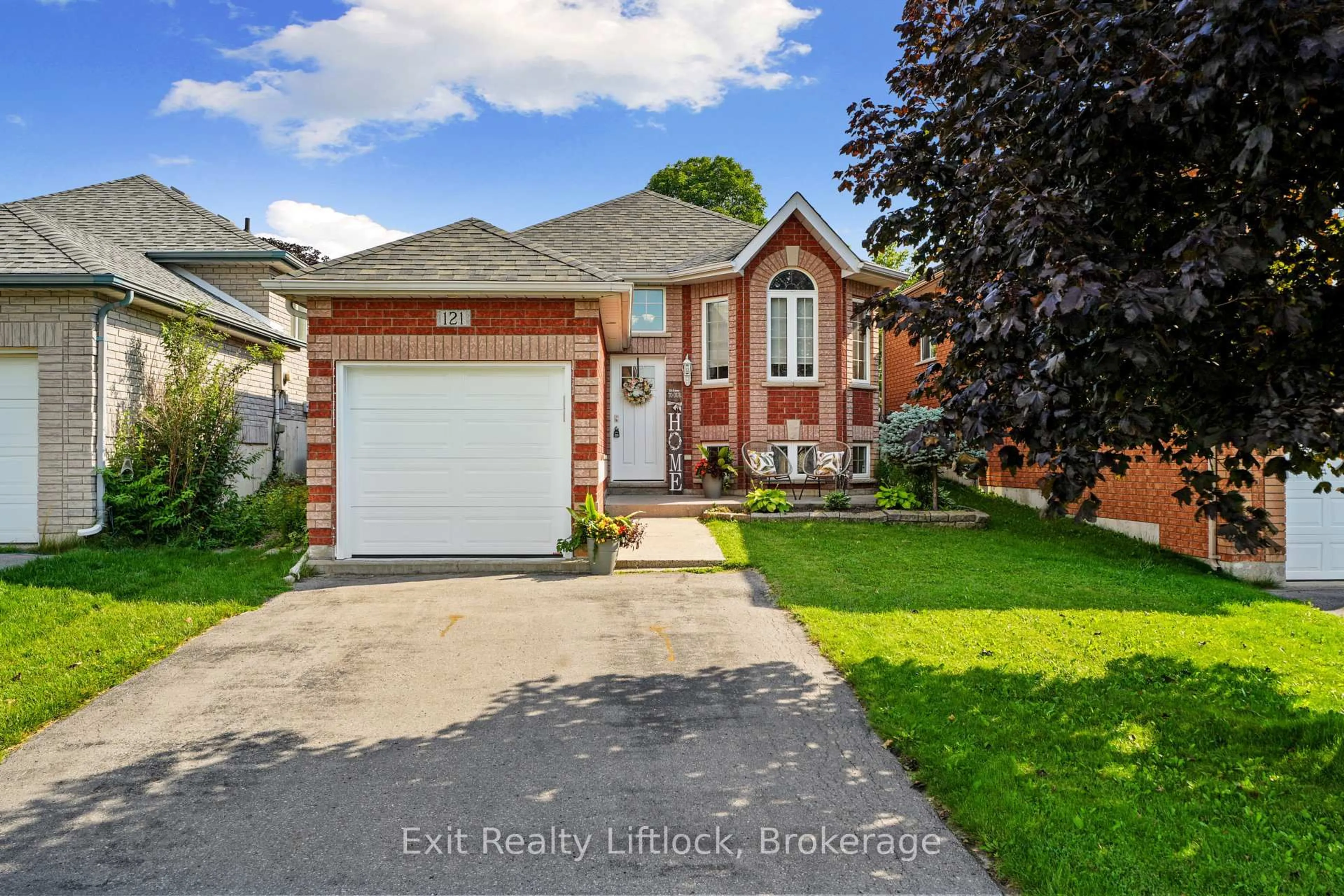Home with brick exterior material, street for 121 Haden Ave, Peterborough Ontario K9H 7P6