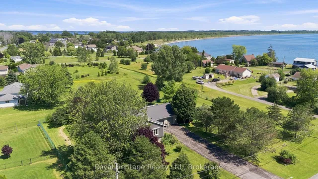 41 Huff Rd, Brighton 4