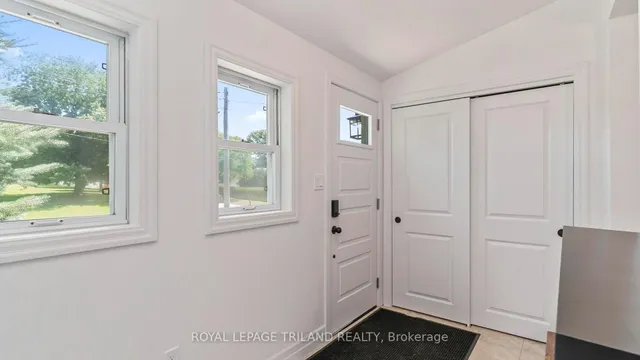 114 FAIRVIEW Ave, St. Thomas 5