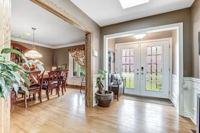 27 Croydon Dr, Middlesex Centre 5