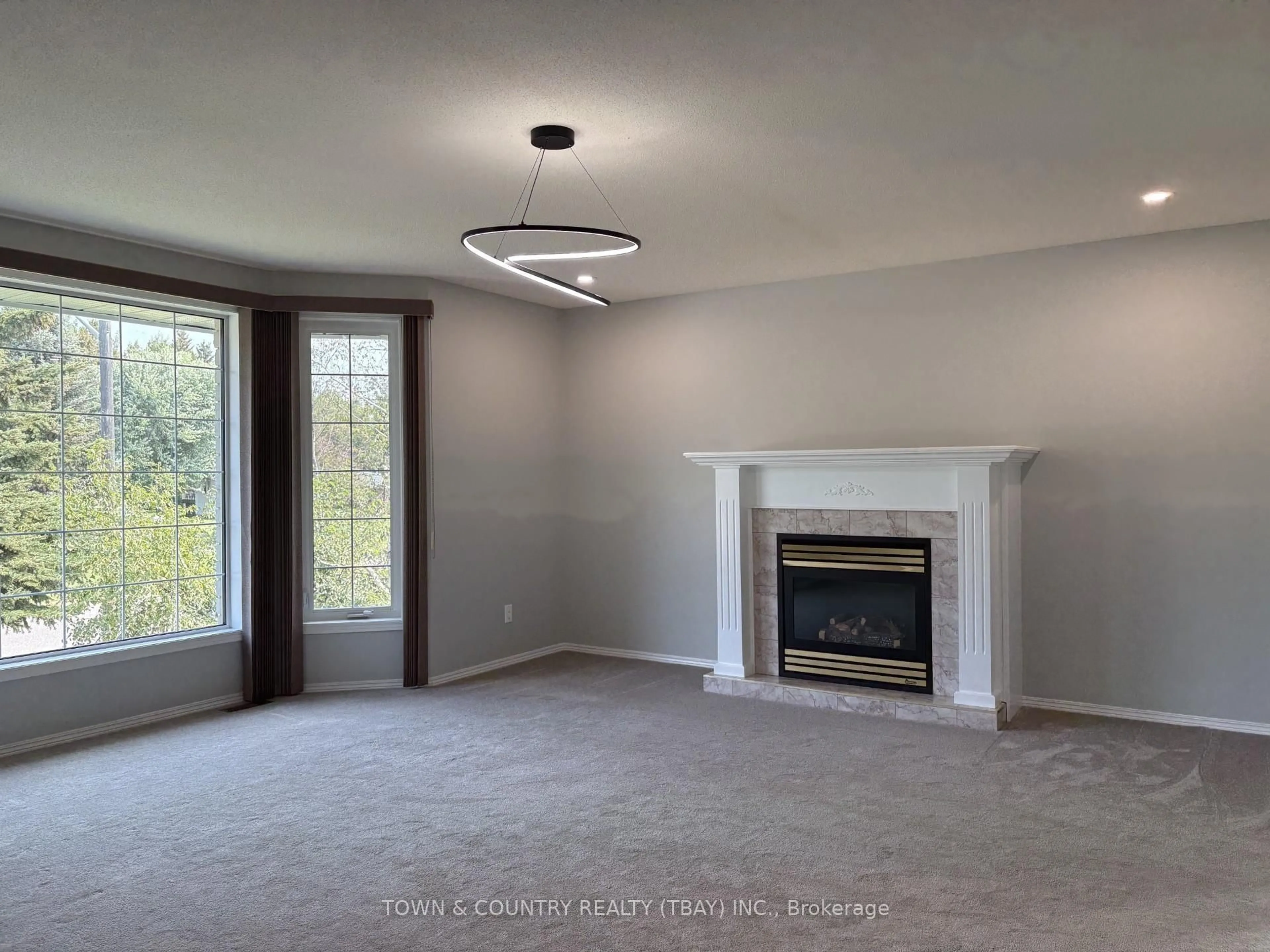 A pic of a room for 2156 Falconcrest Drive, Thunder Bay Ontario P7J 1H5