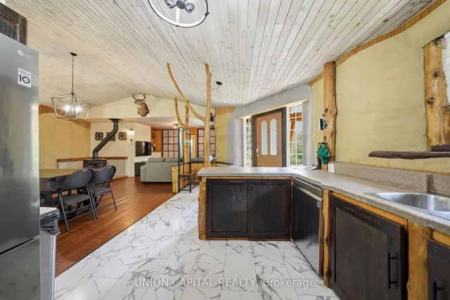 755 Scotch Settlement Rd, Madoc 5