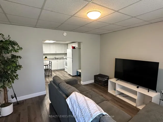 26 Spring St, West Nipissing 4