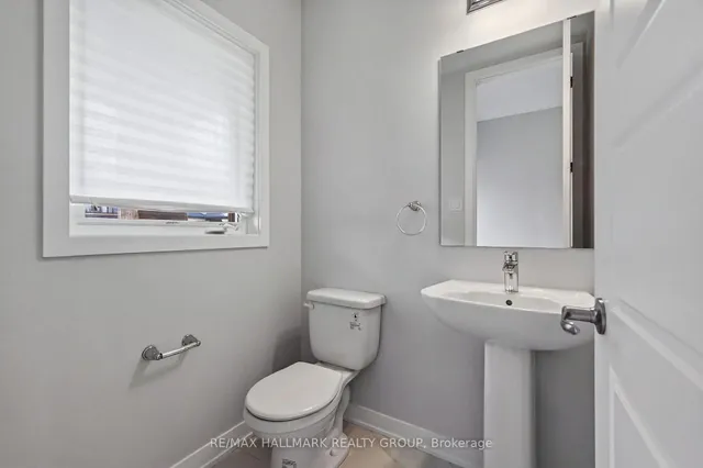 717 Fenwick Way, Ottawa 3