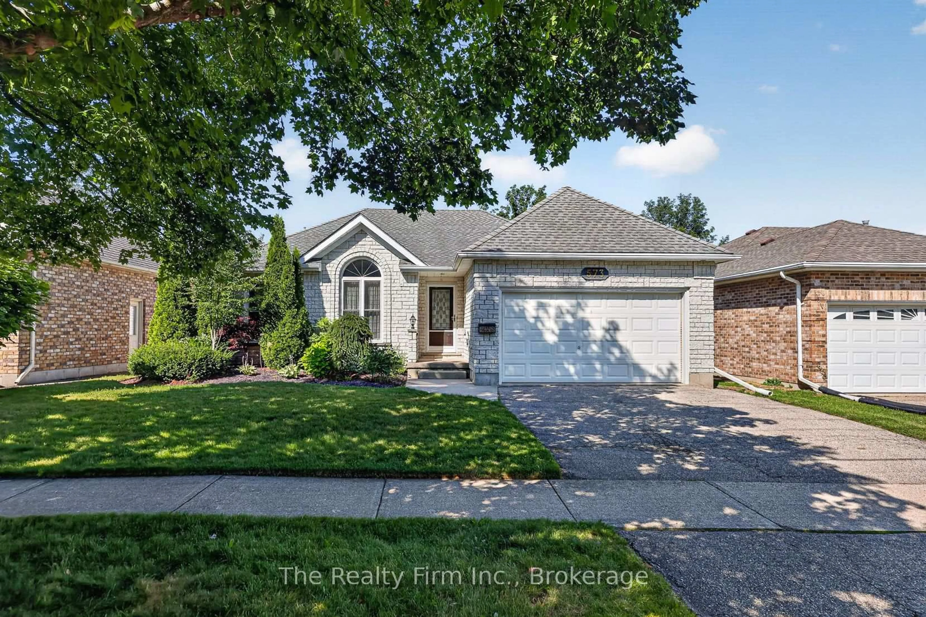 Home with brick exterior material, street for 573 Lansdowne Ave, Woodstock Ontario N4T 1R6