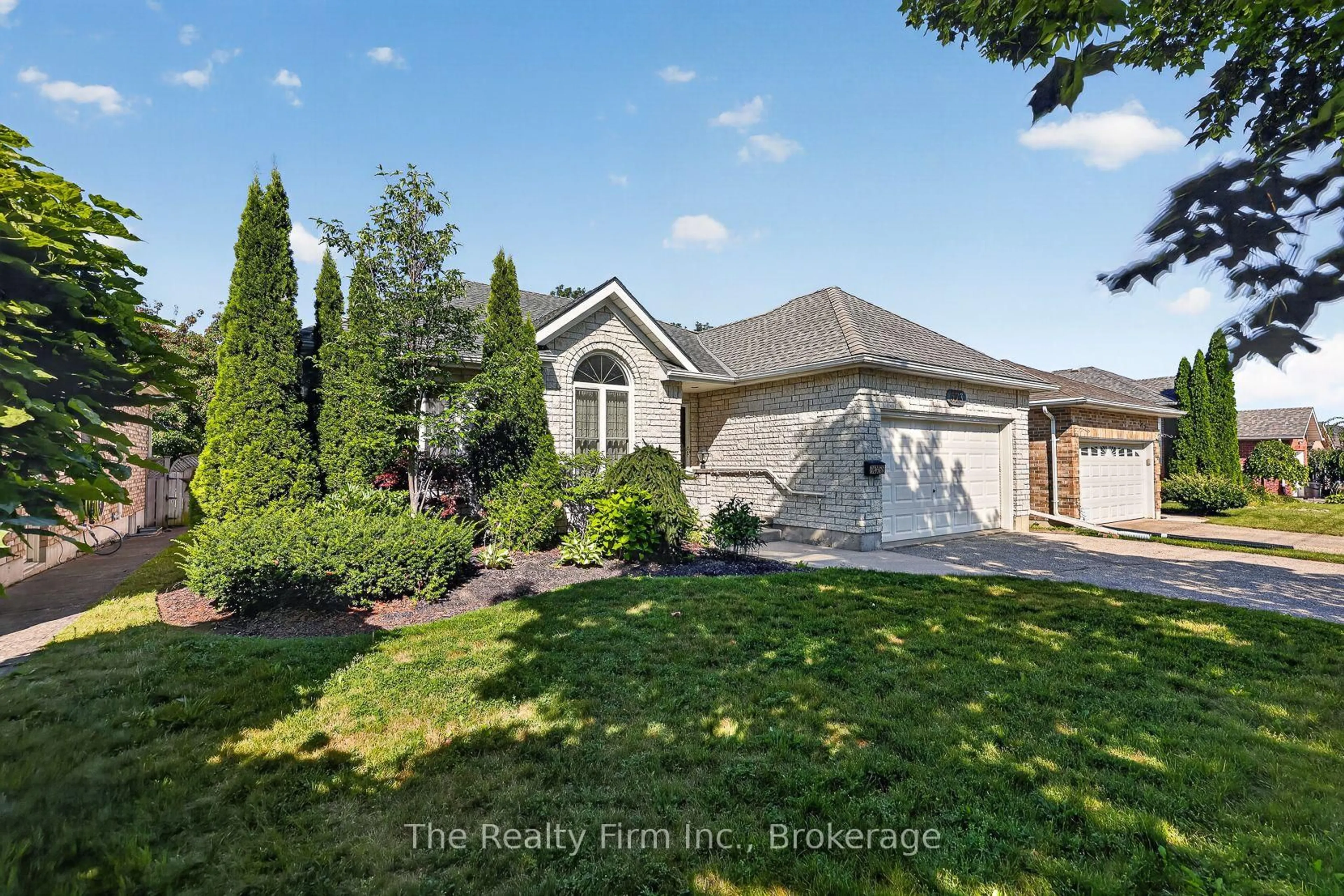 Unknown for 573 Lansdowne Ave, Woodstock Ontario N4T 1R6