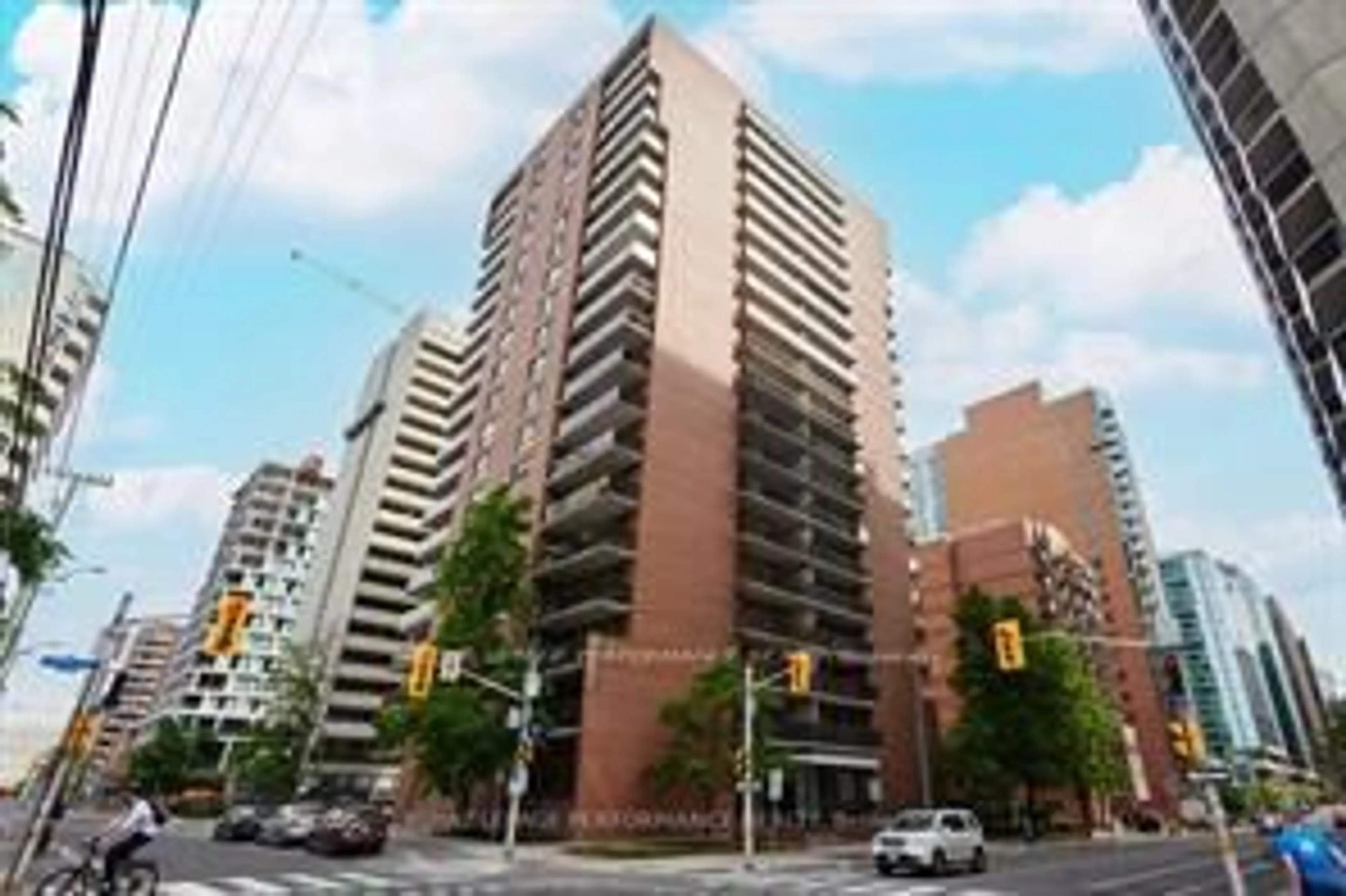 Patio, unknown for 475 Laurier Ave #1107, Ottawa Ontario K1R 7X1