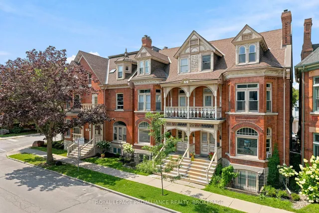 250 King St #1, Kingston 2