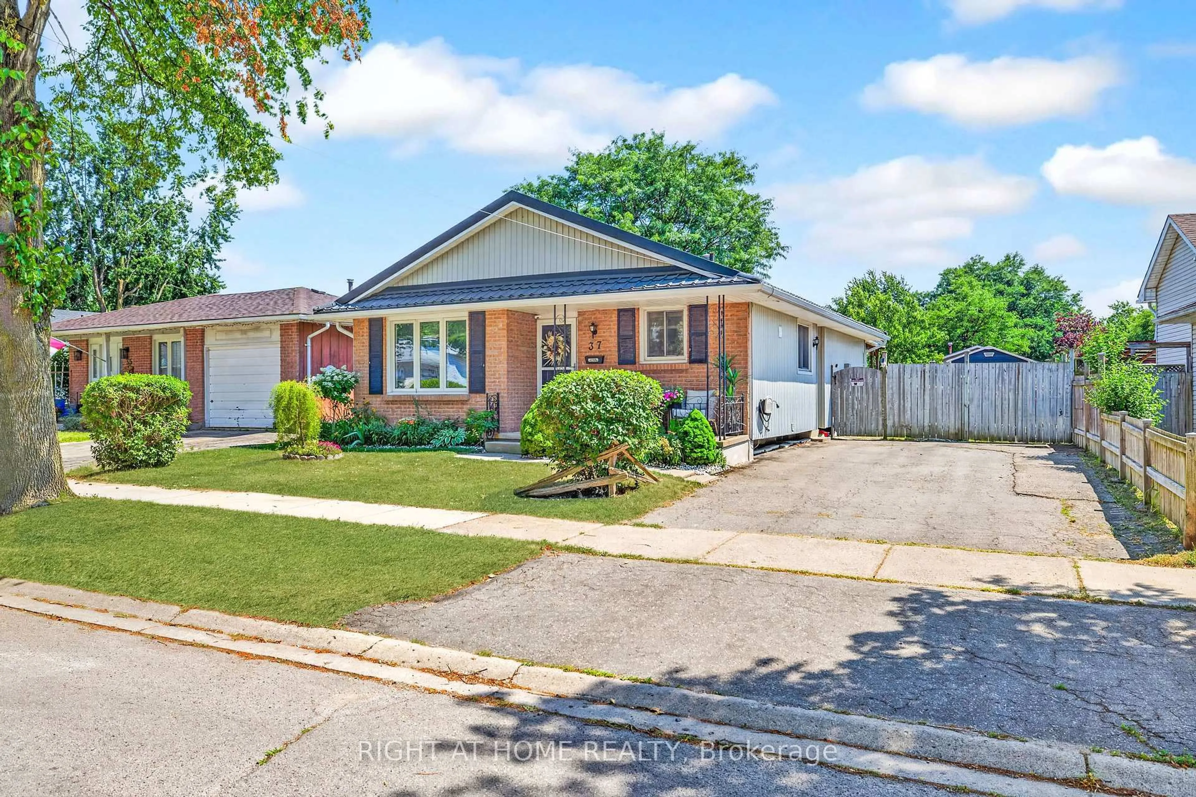 Home with brick exterior material, street for 37 RENNY Cres, London South Ontario N6E 2C4