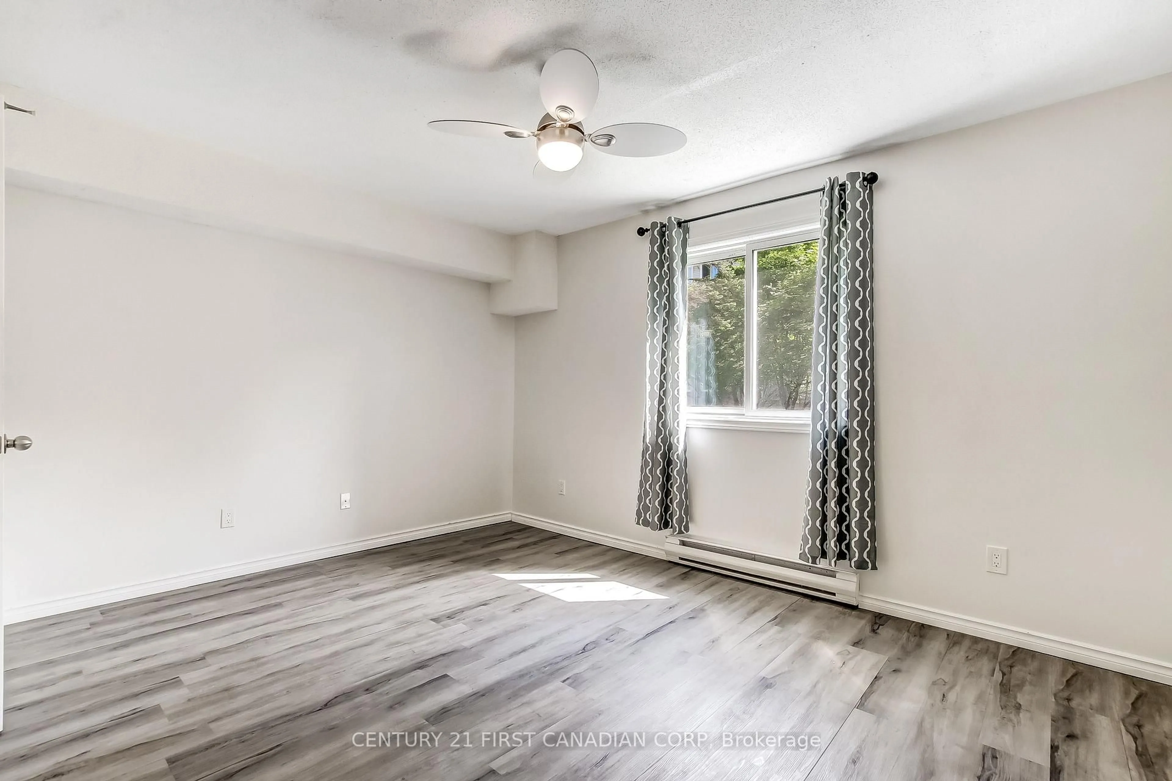 A pic of a room for 140 Conway Dr #6, London South Ontario N6E 3N2