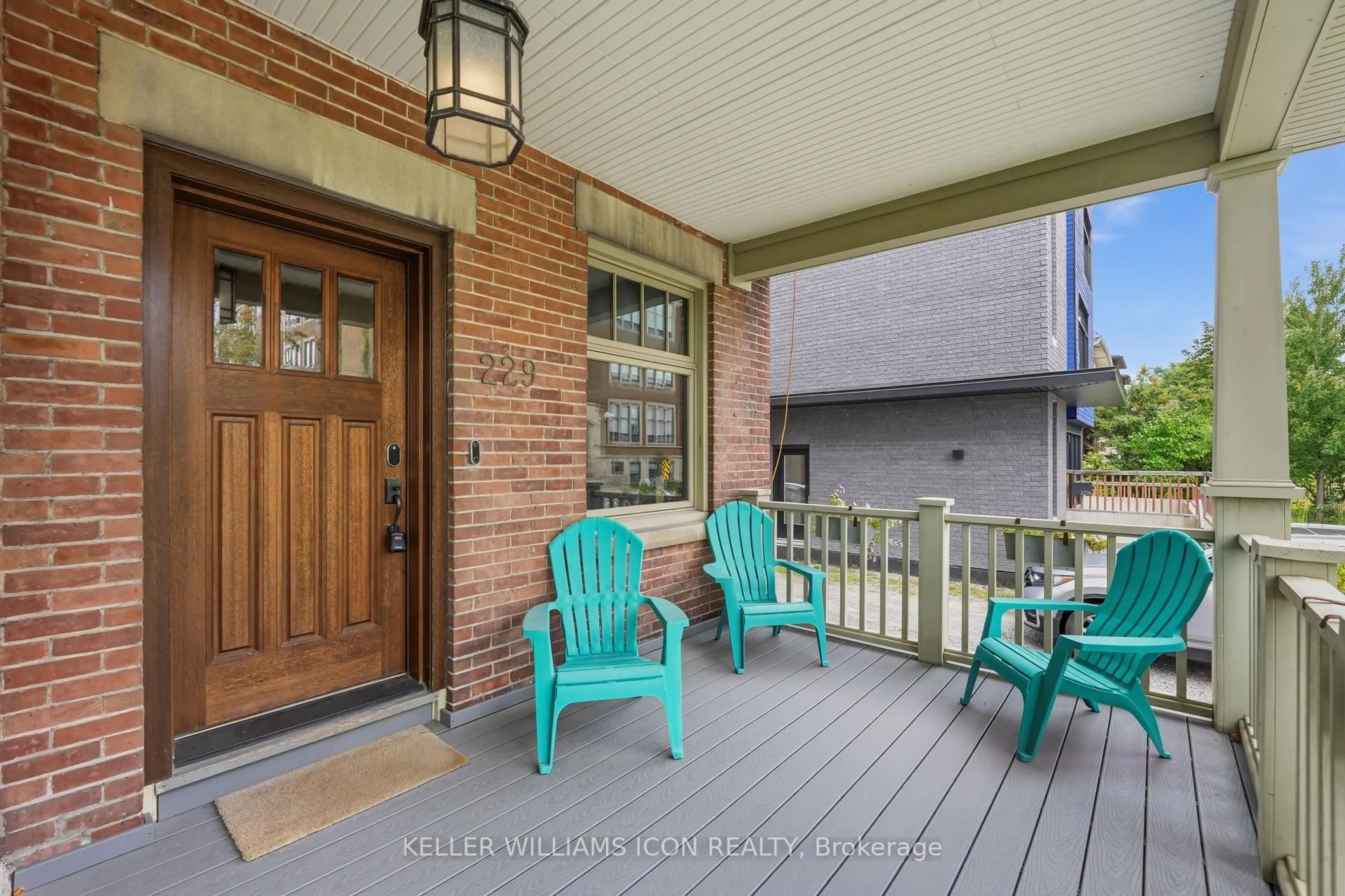 Unknown for 229 Glebe Ave, Ottawa Ontario K1S 2C8