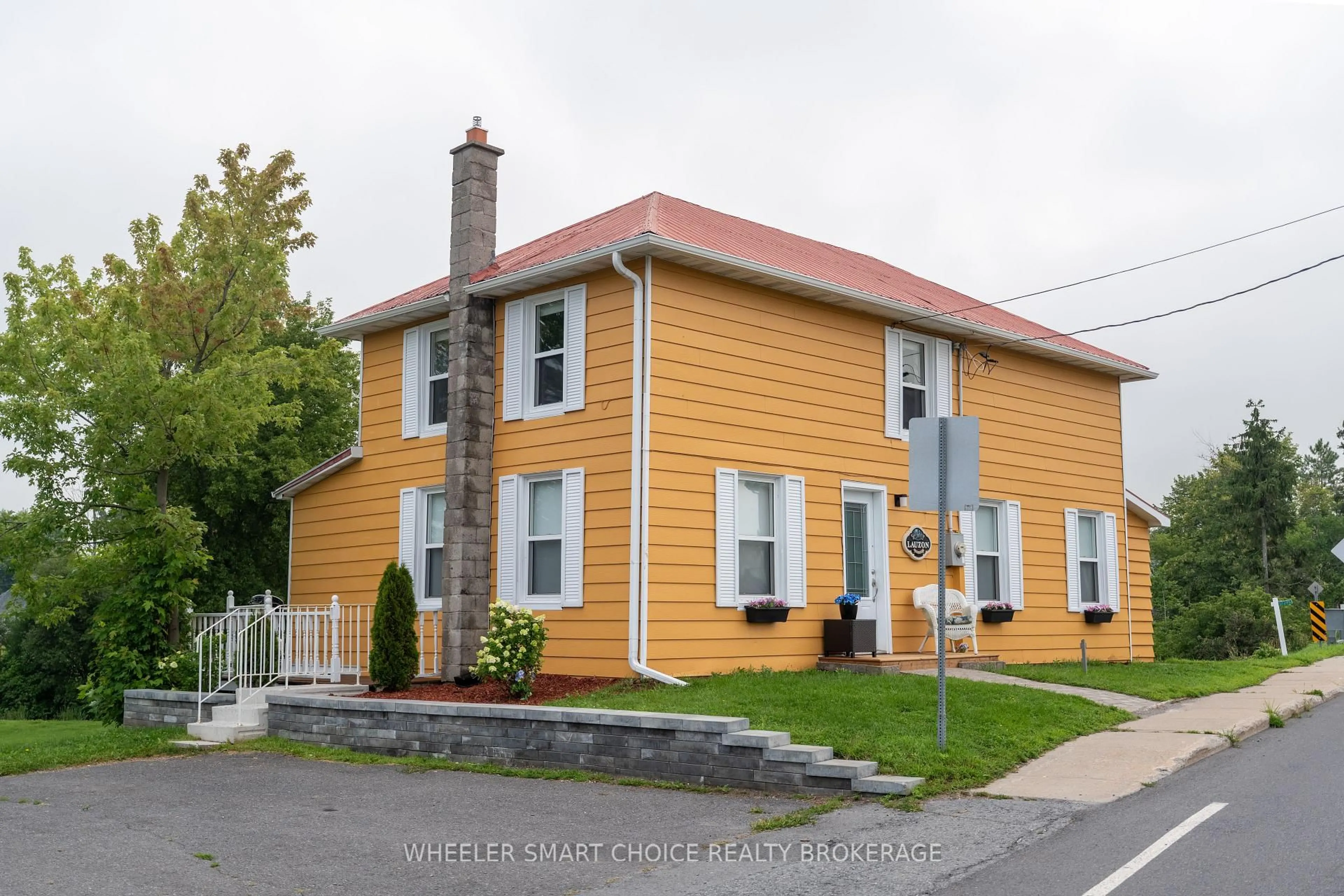Home with vinyl exterior material, street for 17295 County Rd 18 Rd, South Stormont Ontario K0C 2A0