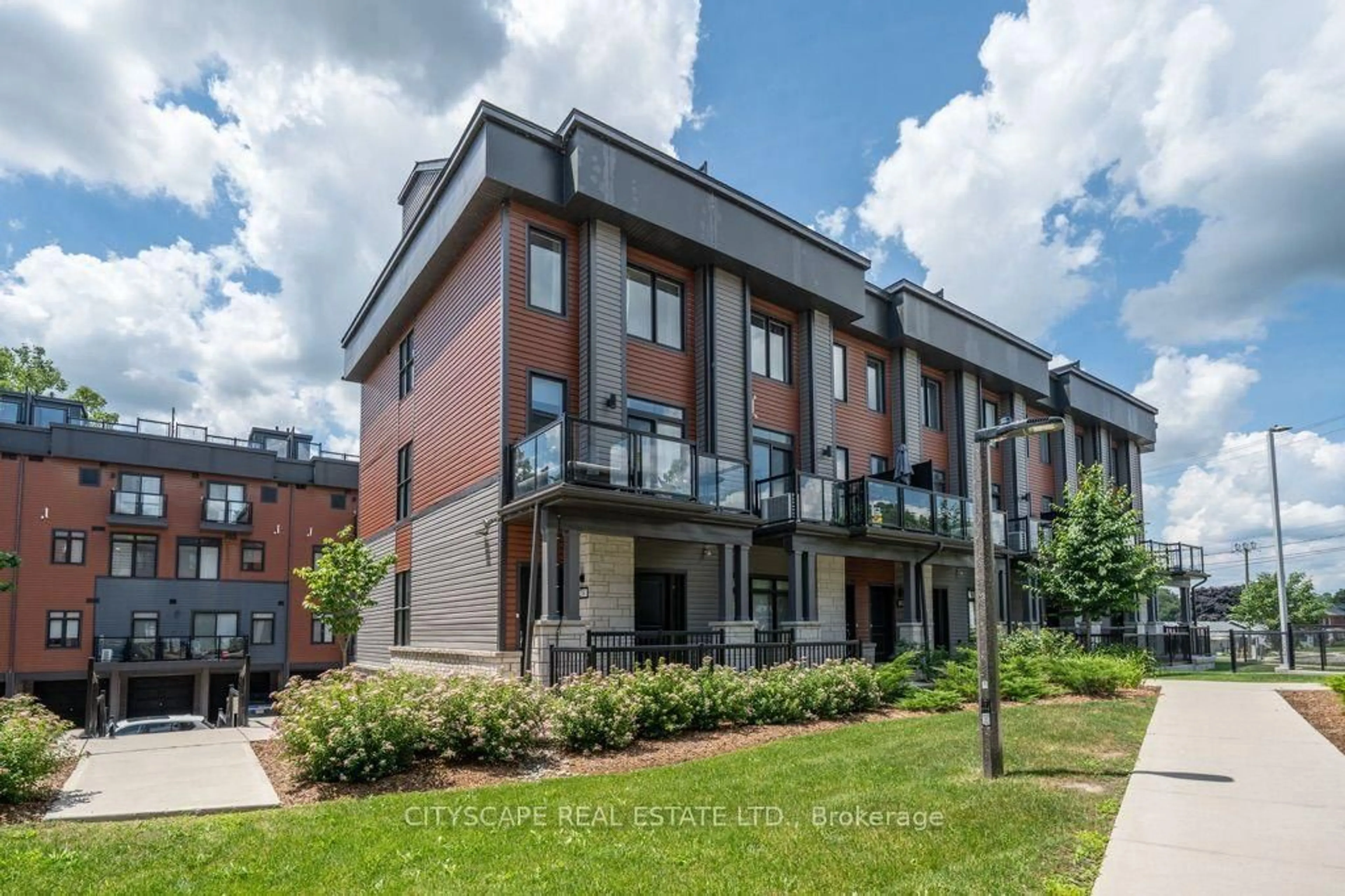 Home with brick exterior material, street for 2 Willow St #28, Brant Ontario N3L 0K7