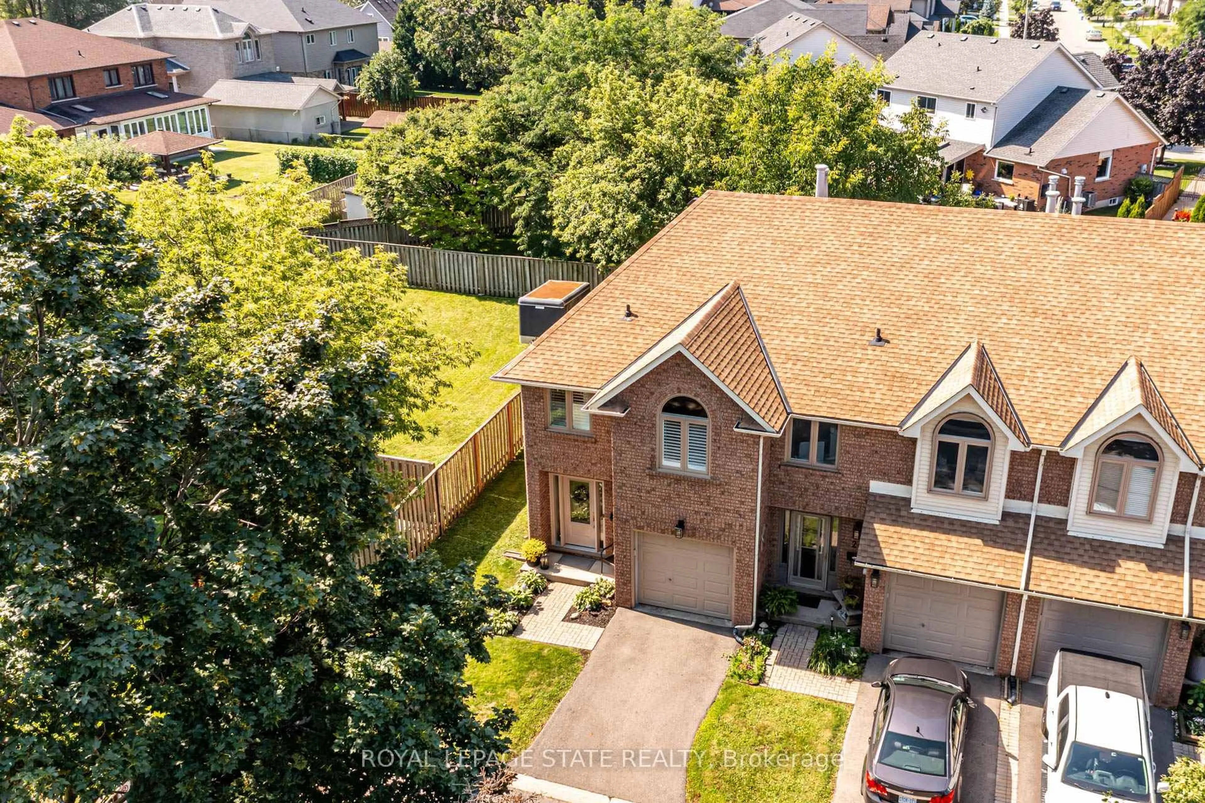 A pic from outside/outdoor area/front of a property/back of a property/a pic from drone, street for 502 Barton St #27, Hamilton Ontario L8E 5B5
