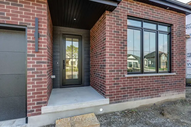 79 Royal Cres, Southwold 4