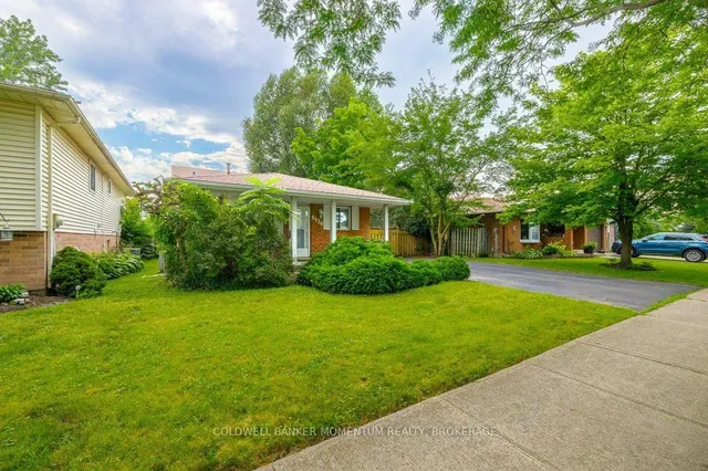 6130 Crimson Dr, Niagara Falls 2