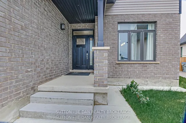 98 Locky Lane, Middlesex Centre 2
