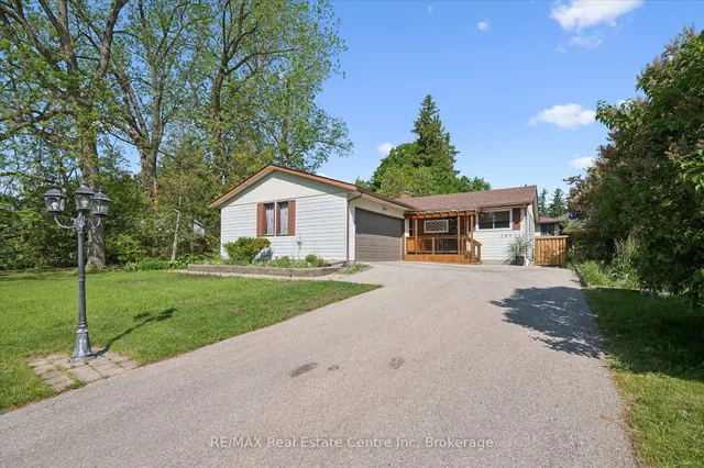 289 Garafraxa St, Centre Wellington 3