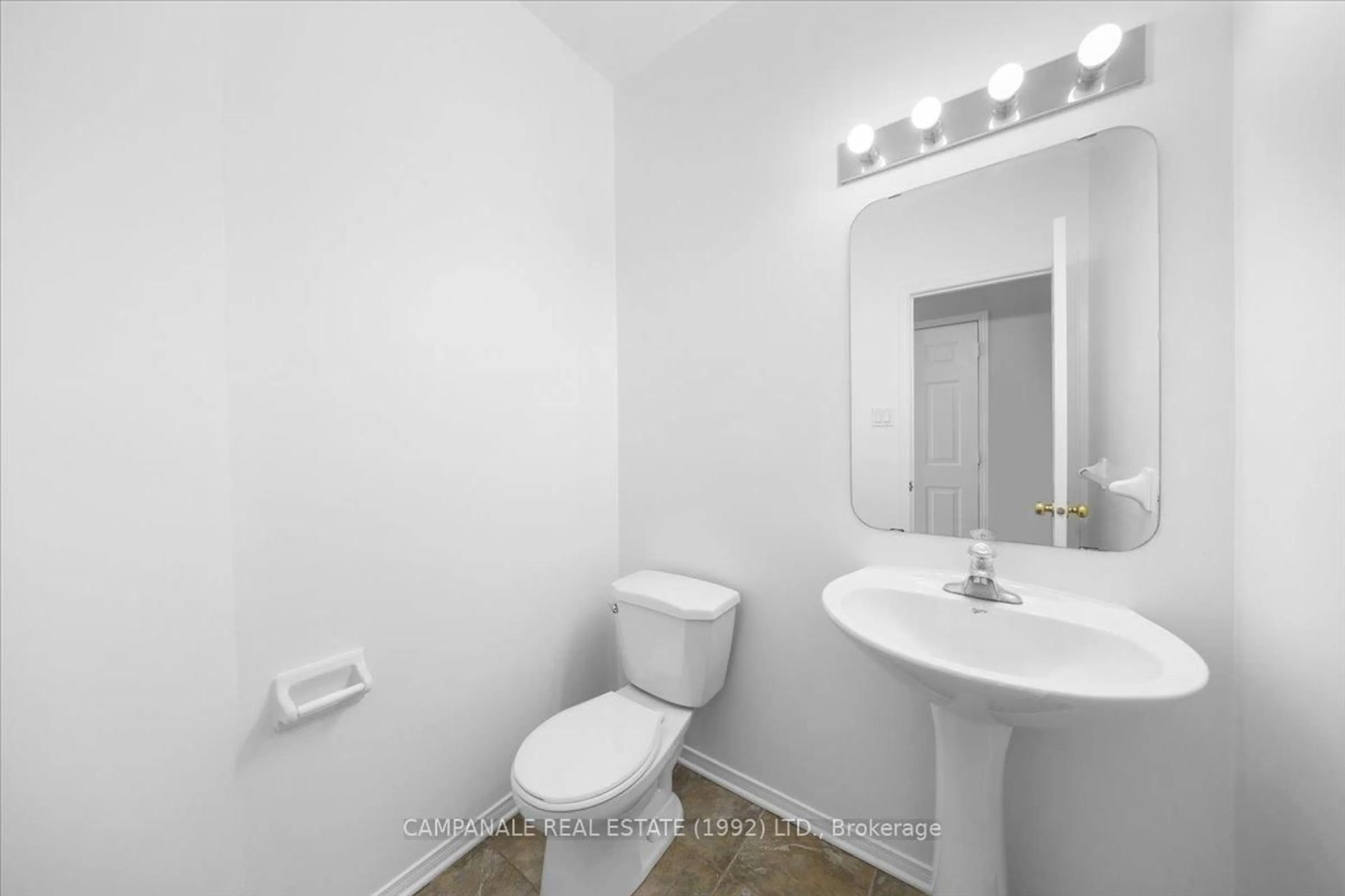 Standard bathroom, unknown for 139 Sawmill Private, Ottawa Ontario K1V 2E1