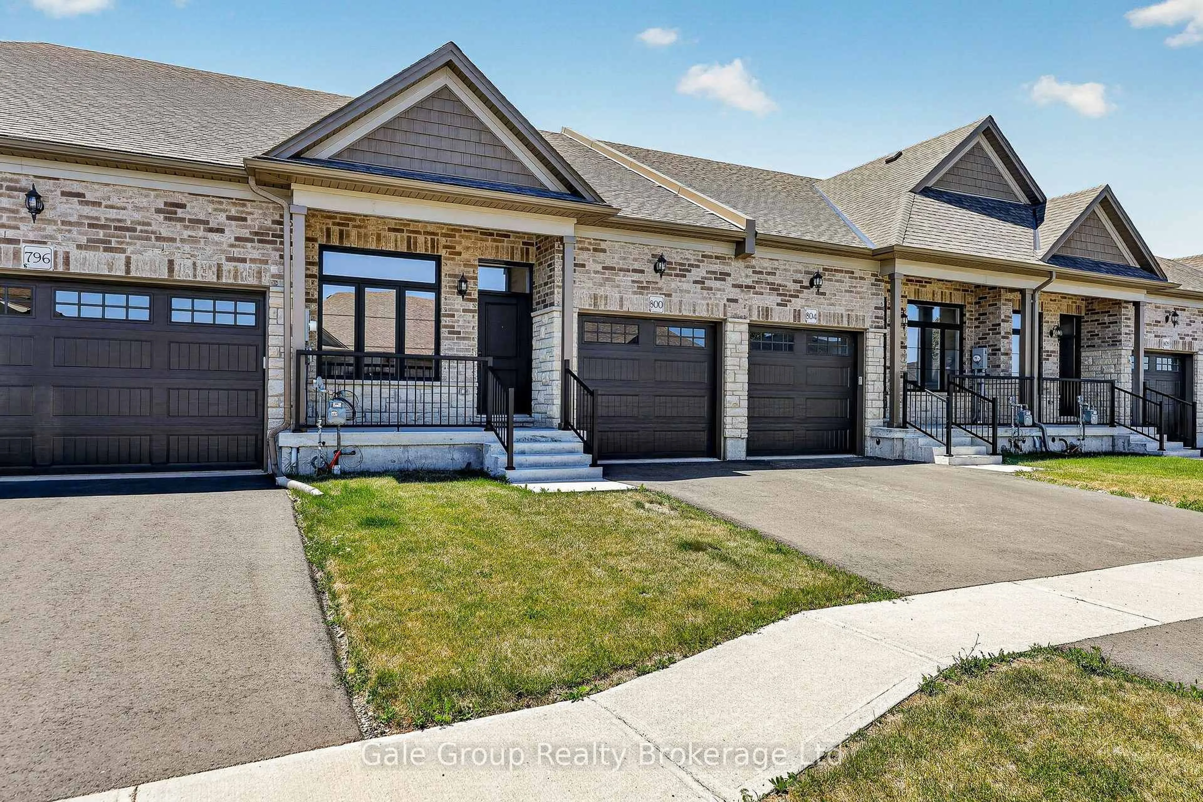 Home with brick exterior material, street for 808 Garden Court Cres, Woodstock Ontario N4T 0A3