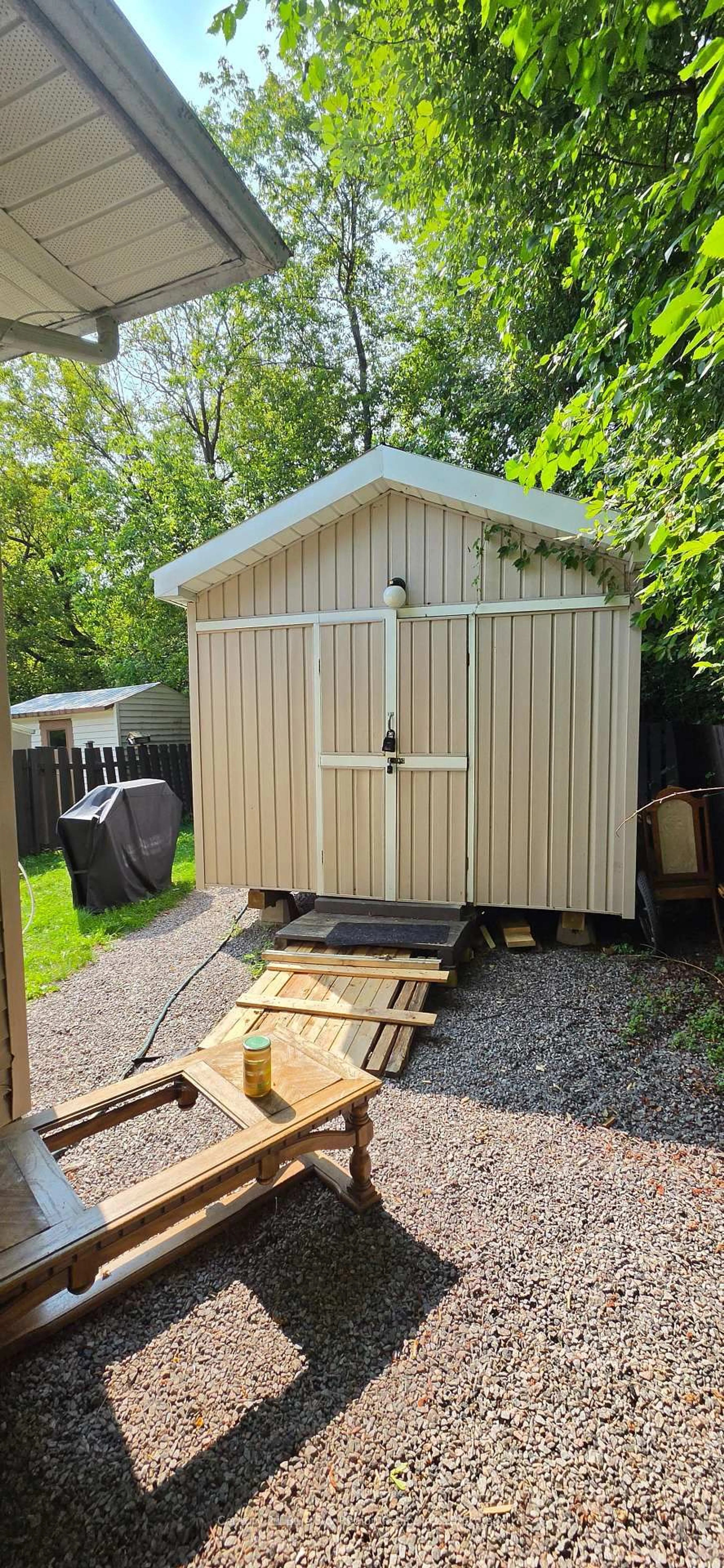 Shed for 429 Dudley Ave, North Bay Ontario P1B 7A6