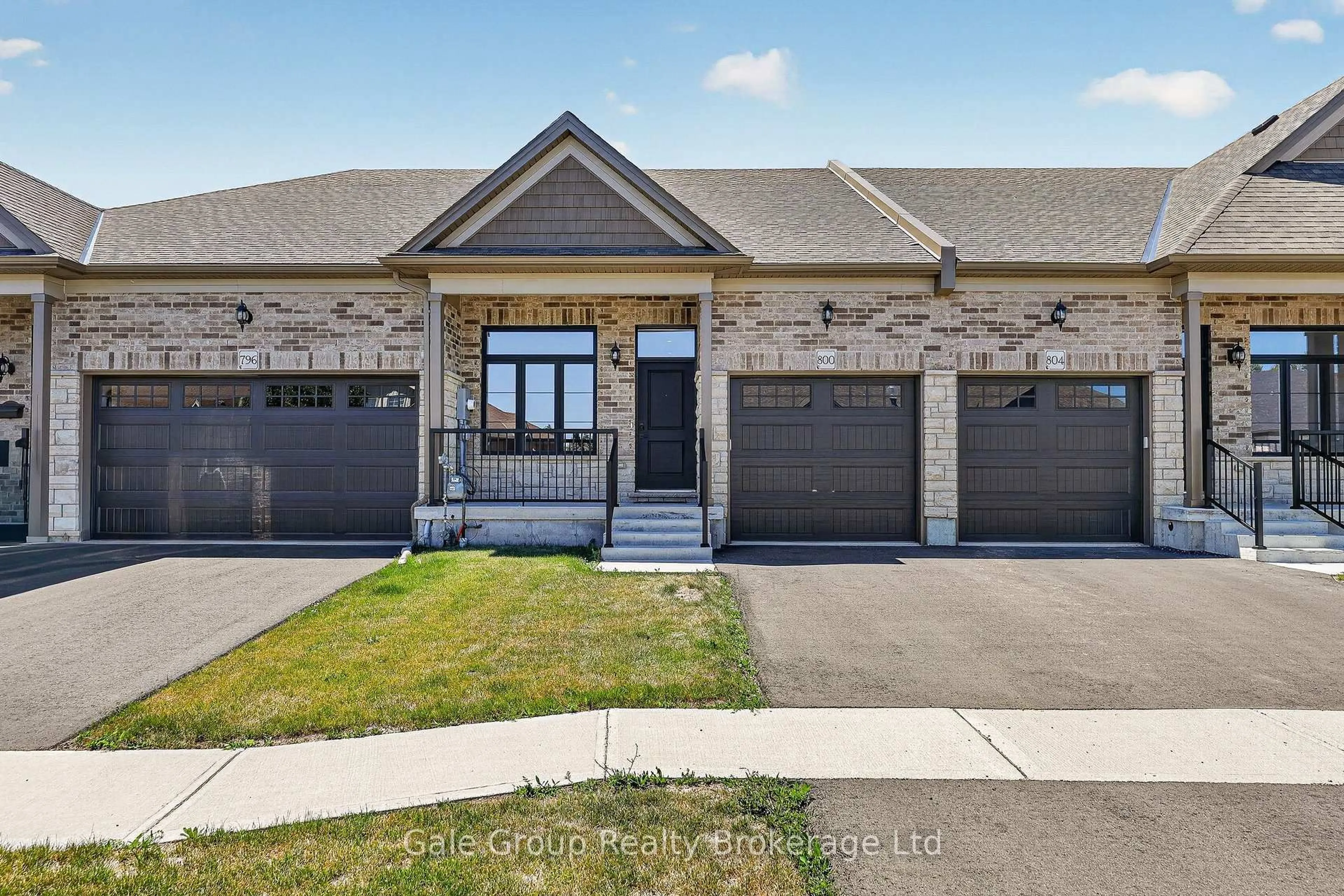 Home with brick exterior material, street for 804 Garden Court Cres, Woodstock Ontario N4T 0A3