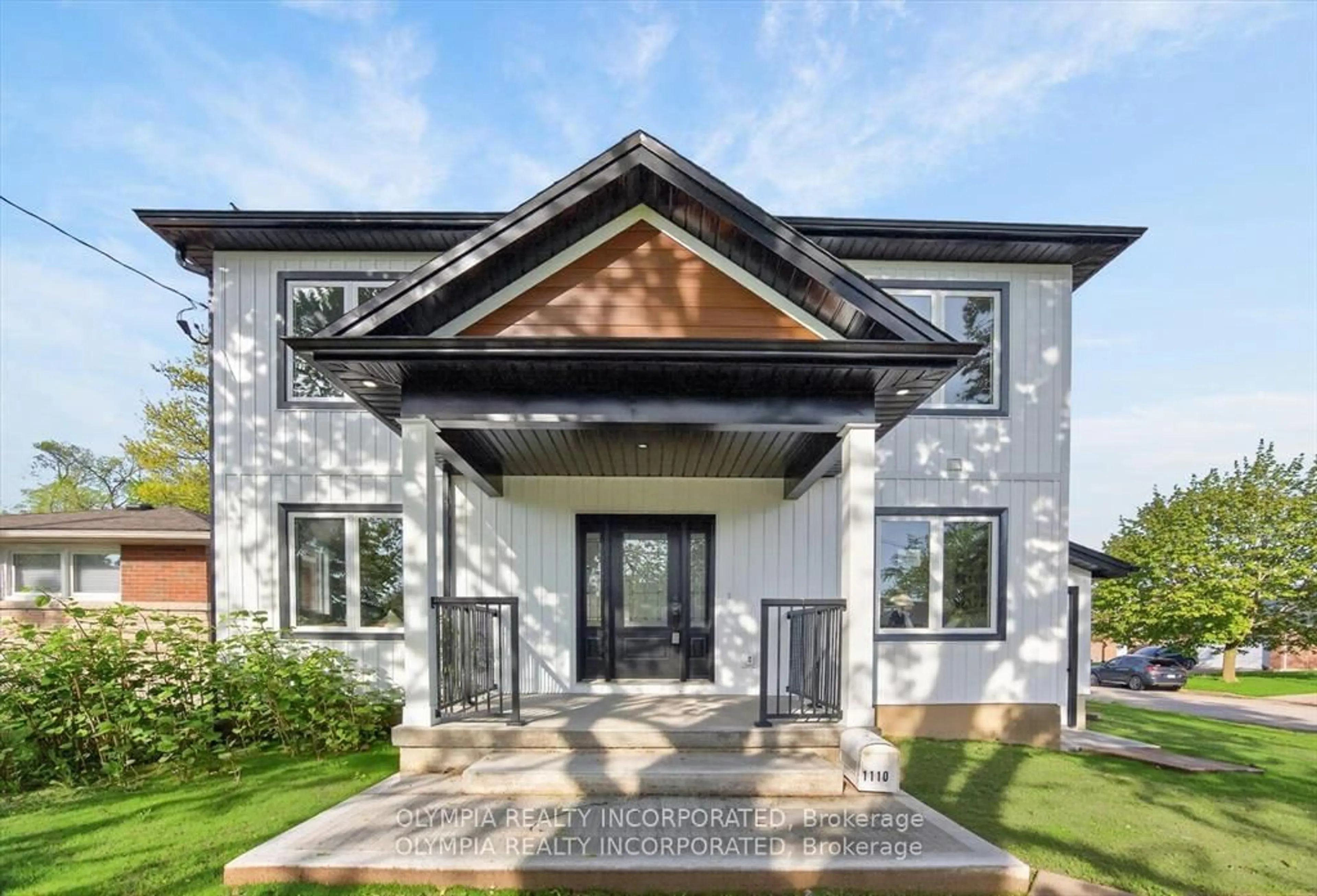 Home with brick exterior material, unknown for 1110 Vansickle Rd, St. Catharines Ontario L2S 2Z3