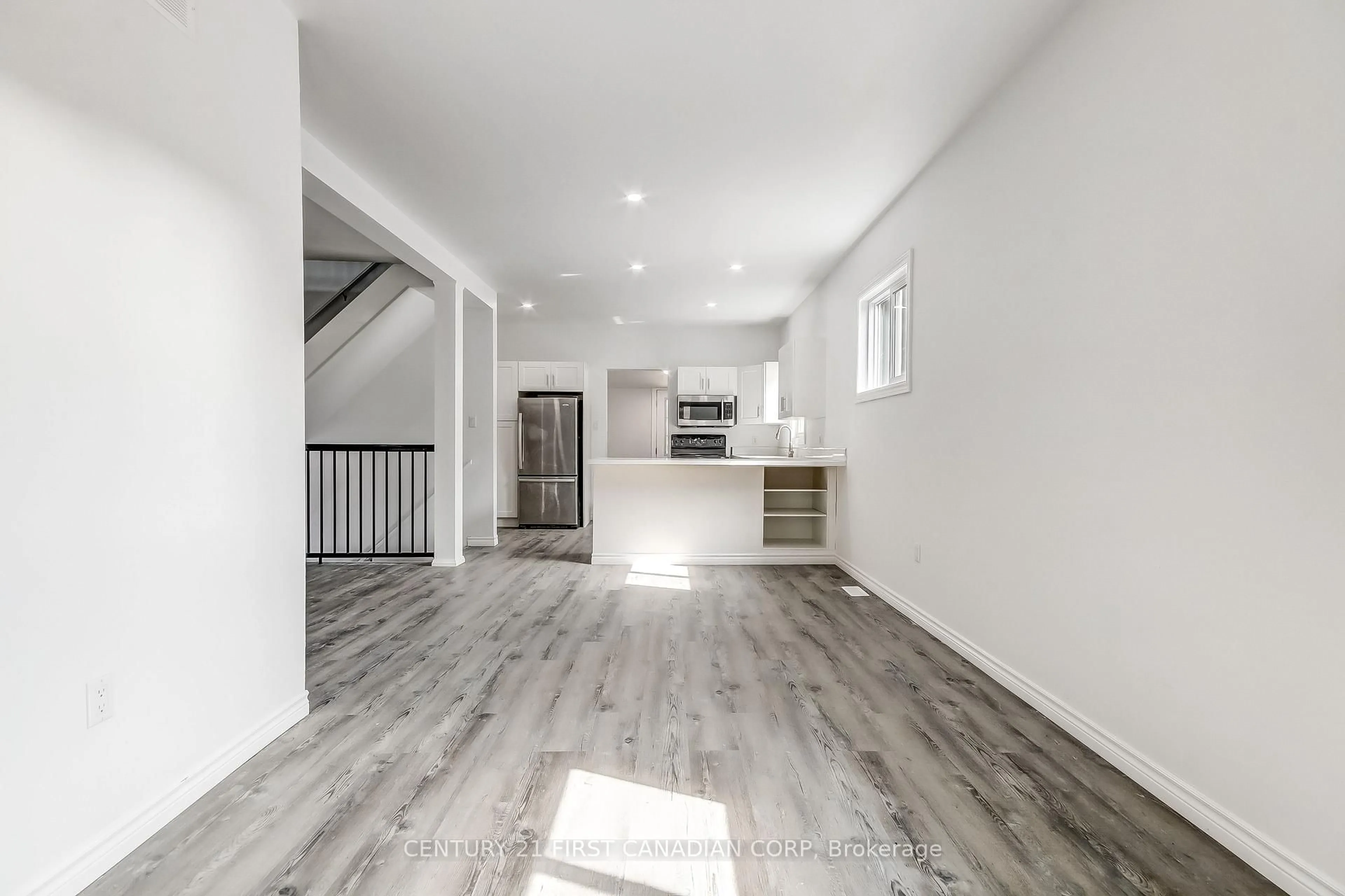 Unknown for 76 Chestnut St, St. Thomas Ontario N5R 2A9