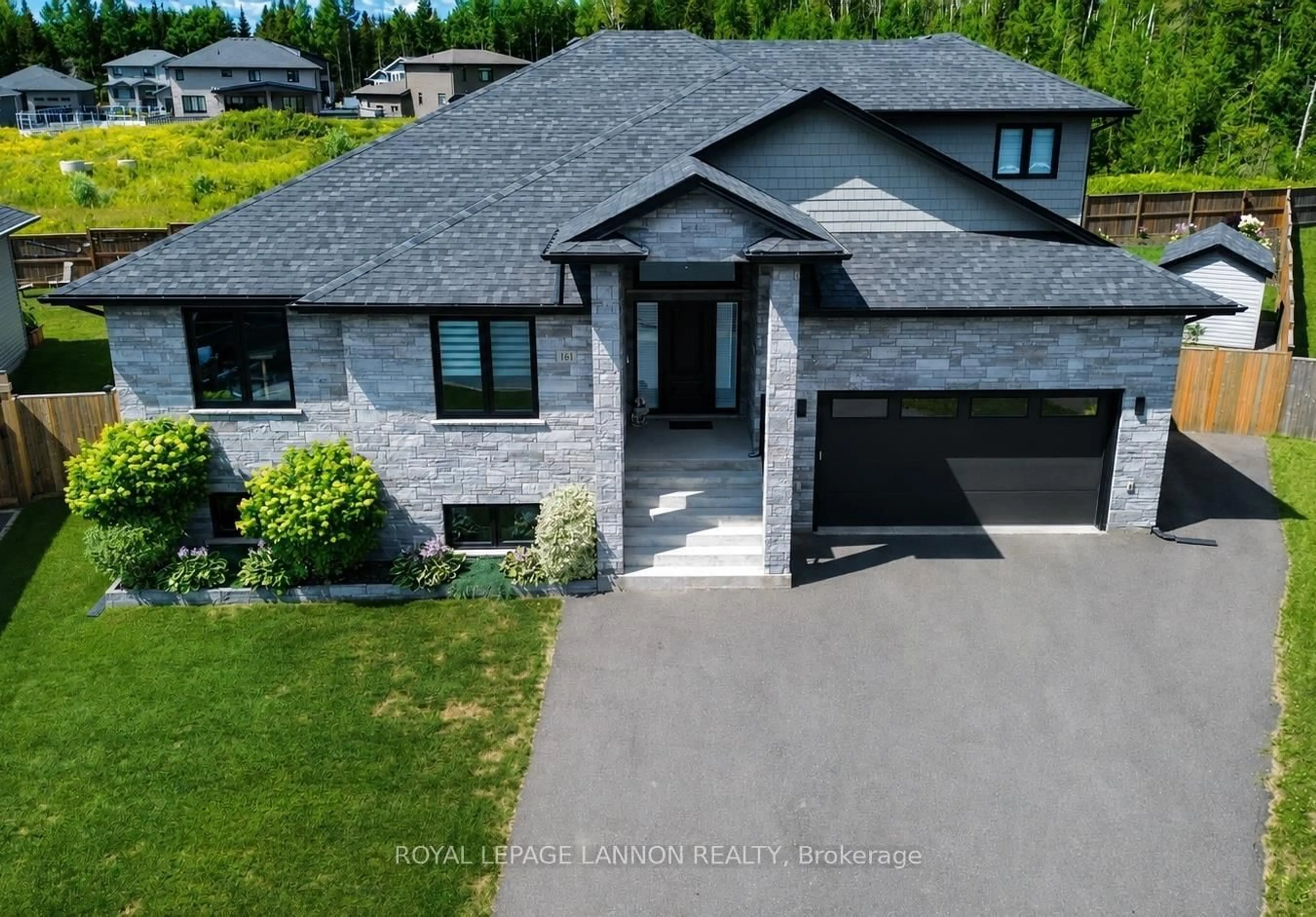 A pic from outside/outdoor area/front of a property/back of a property/a pic from drone, street for 161 Dogwood Cres, Thunder Bay Ontario P7G 2N9