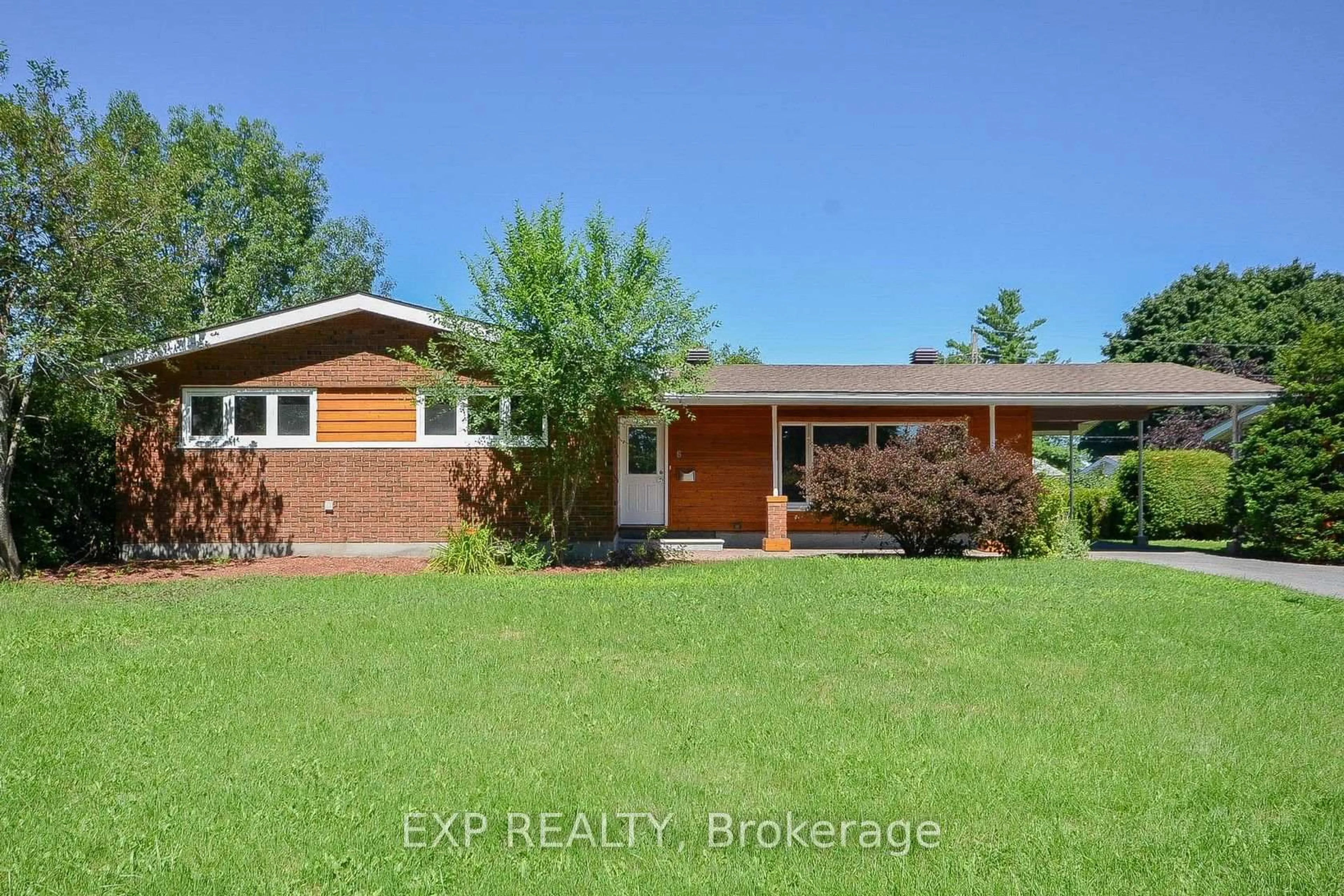 Unknown for 6 Solva Dr, Ottawa Ontario K2H 5R5