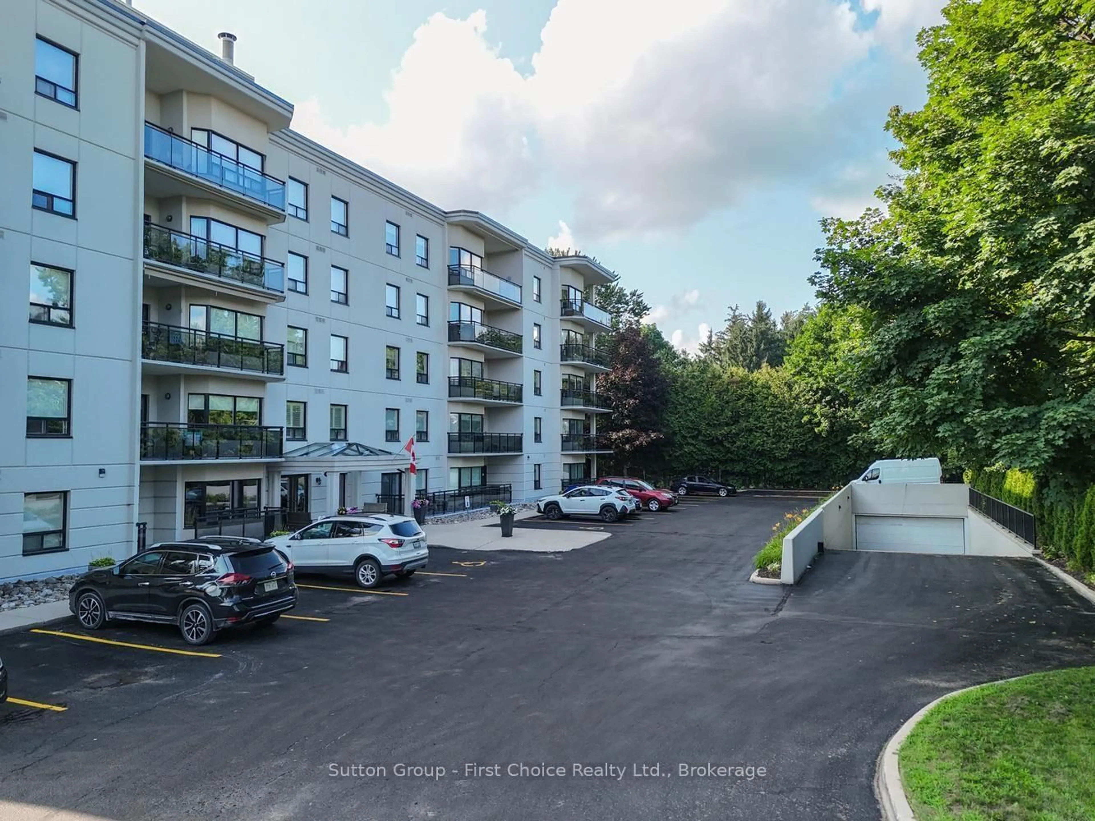 A pic from outside/outdoor area/front of a property/back of a property/a pic from drone, unknown for 160 Romeo St #505, Stratford Ontario N5A 4S9
