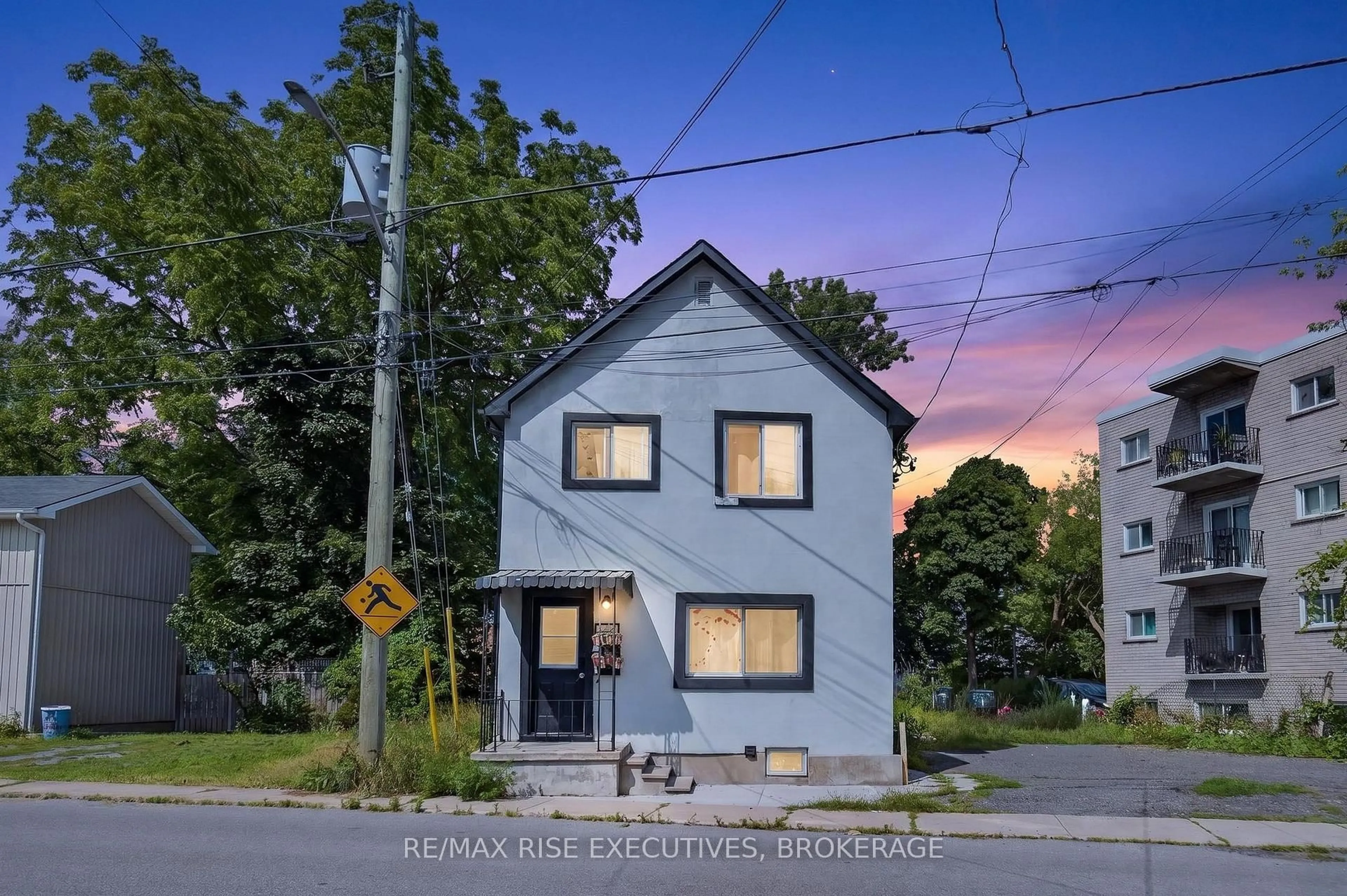 Unknown for 193 York St, Kingston Ontario K7K 1R5