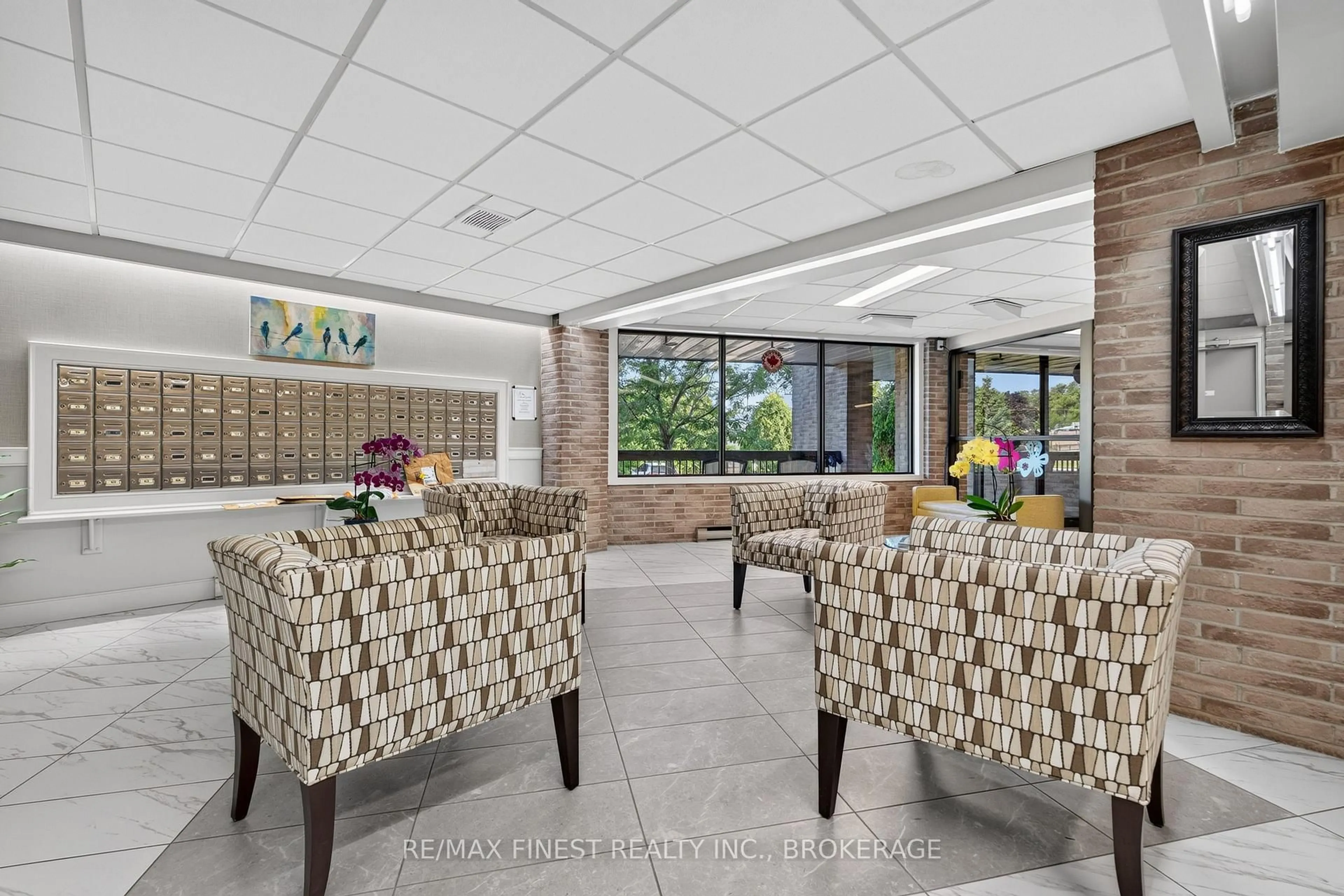 Lobby for 334 Queen Mary Rd #602, Kingston Ontario K7M 7E7