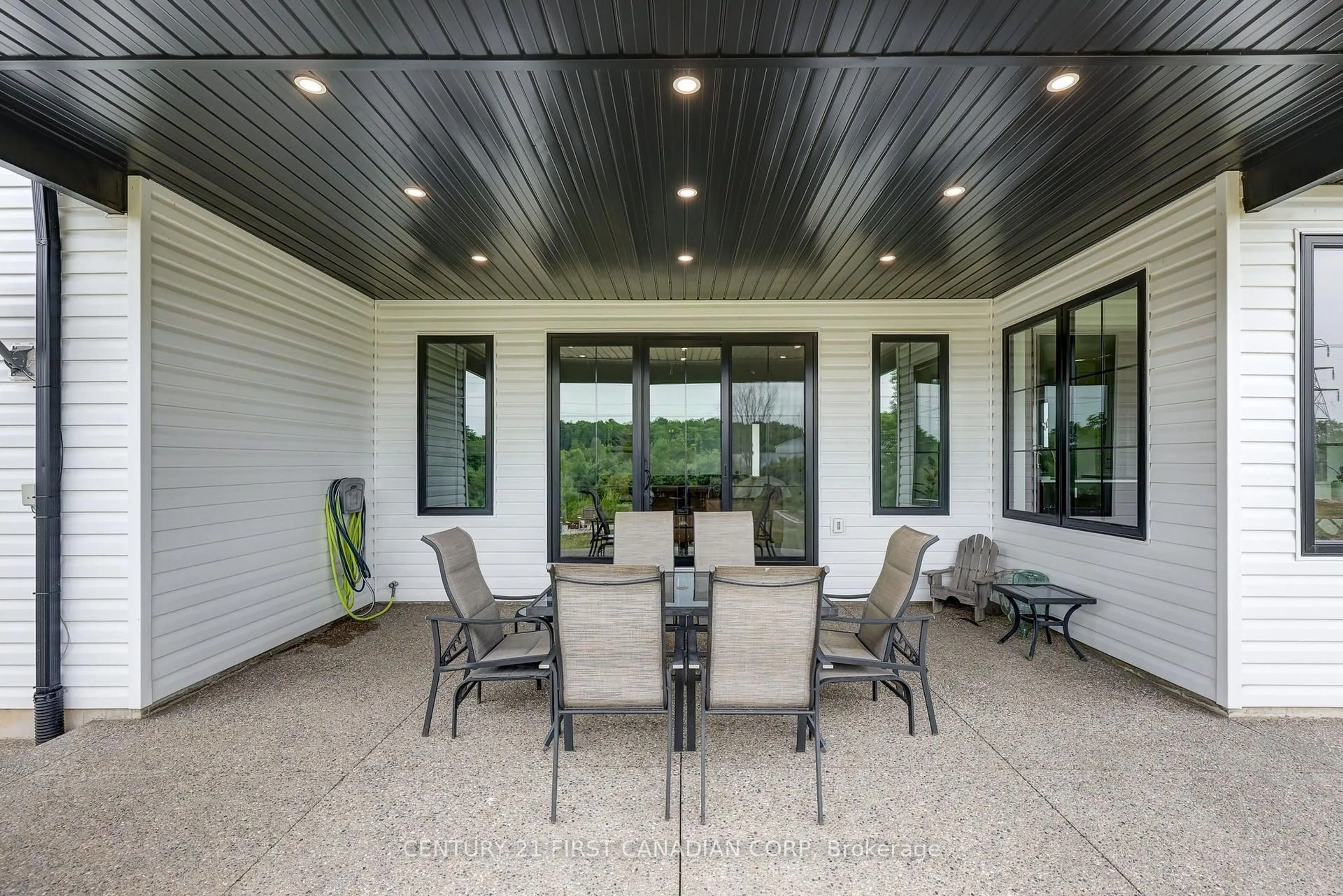 Patio, unknown for 36369 Talbot Line, Southwold Ontario N0L 2E0