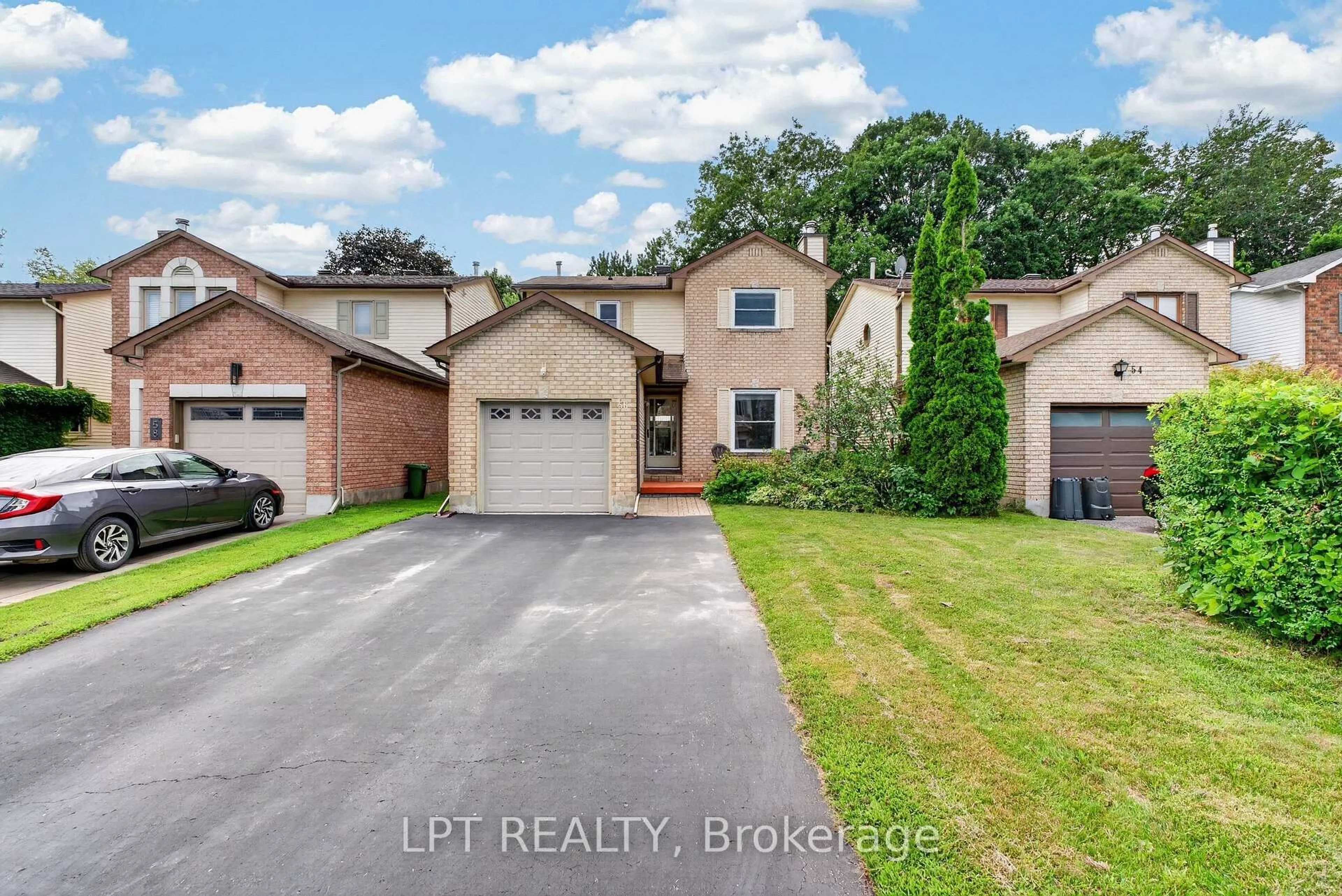 A pic from outside/outdoor area/front of a property/back of a property/a pic from drone, street for 56 Victor St, Stittsville Ontario K2S 1H8