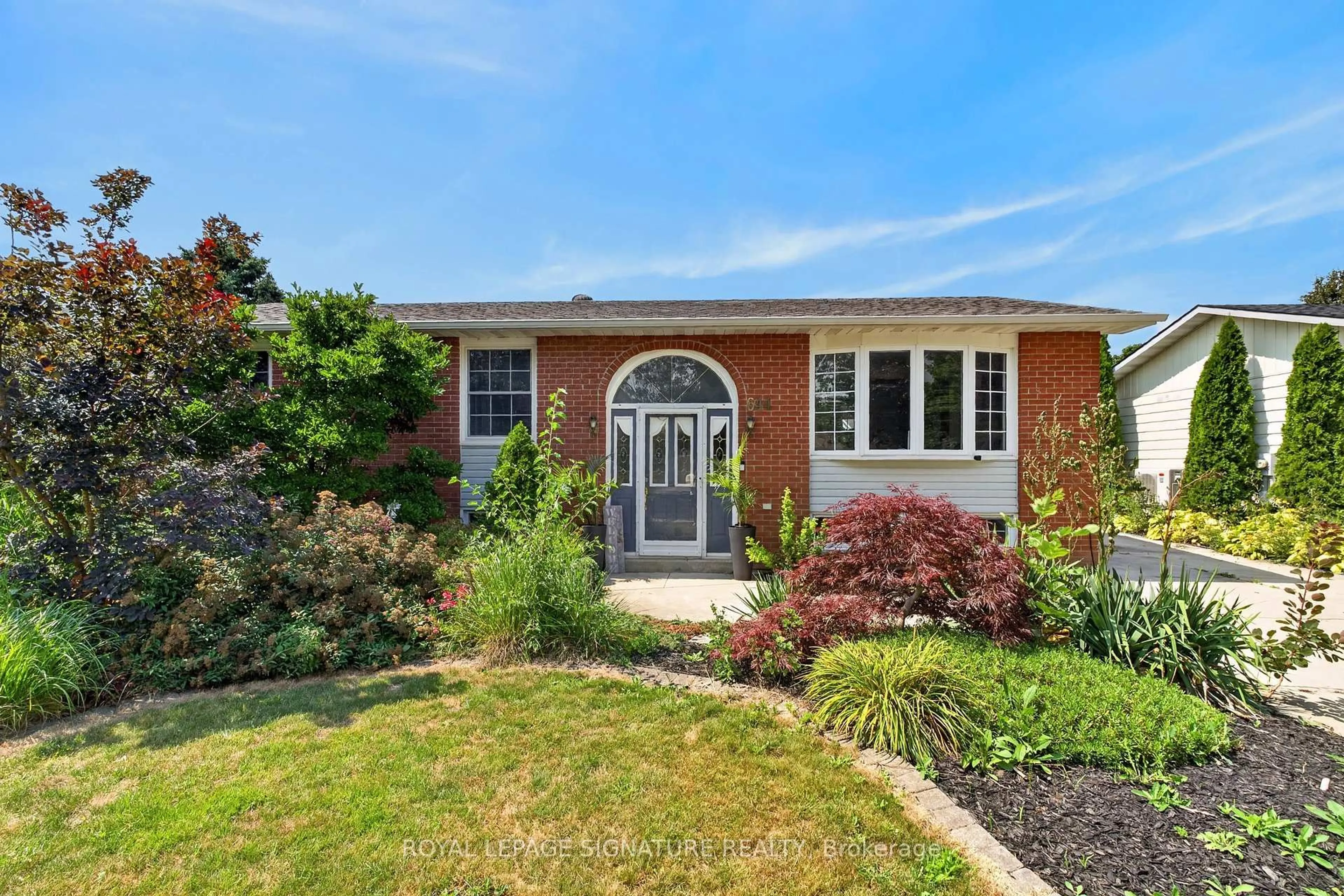 Home with brick exterior material, street for 644 Scott St, Kincardine Ontario N2Z 1V6