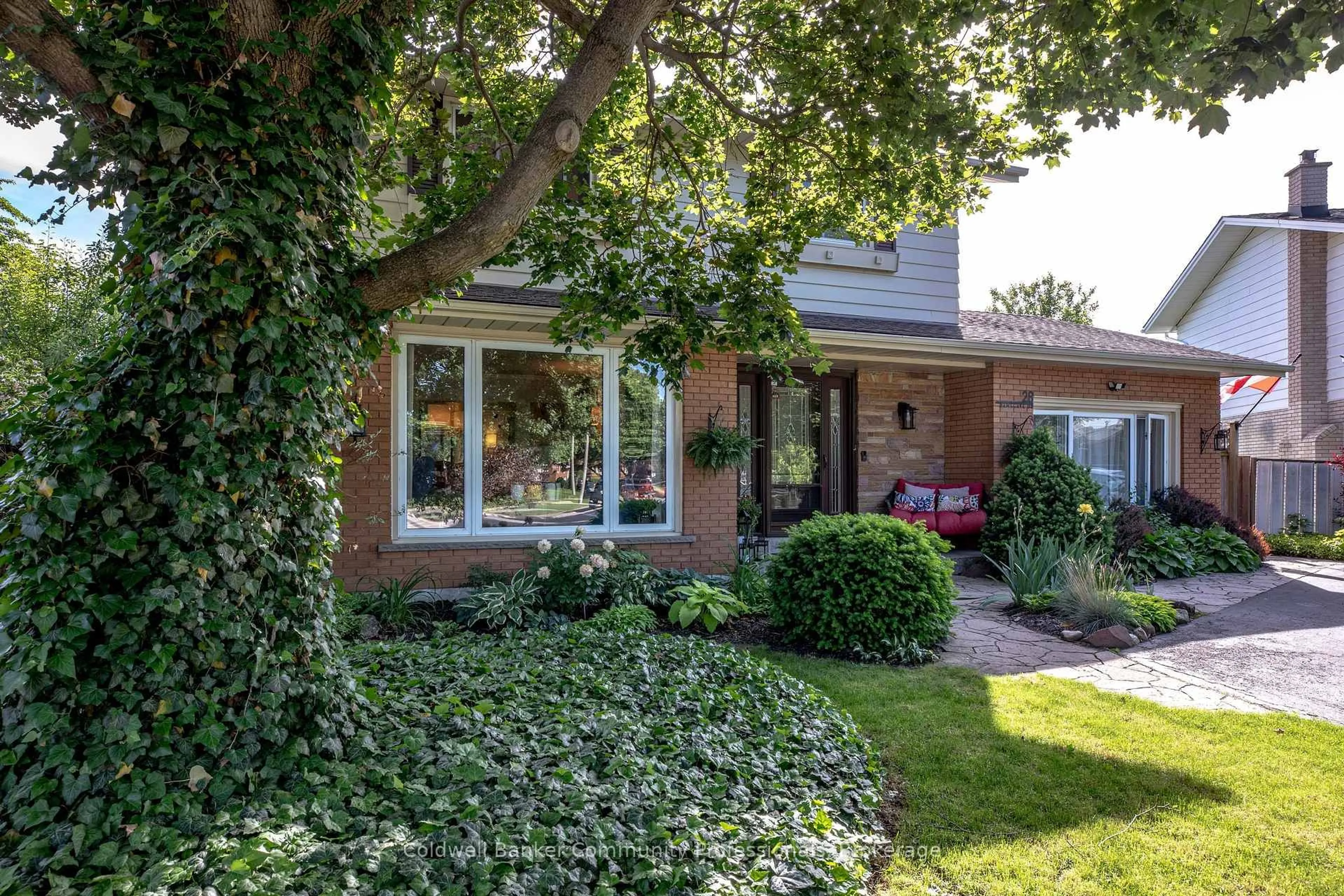 Home with brick exterior material, street for 28 Ramsgate Dr, Hamilton Ontario L8G 3V5