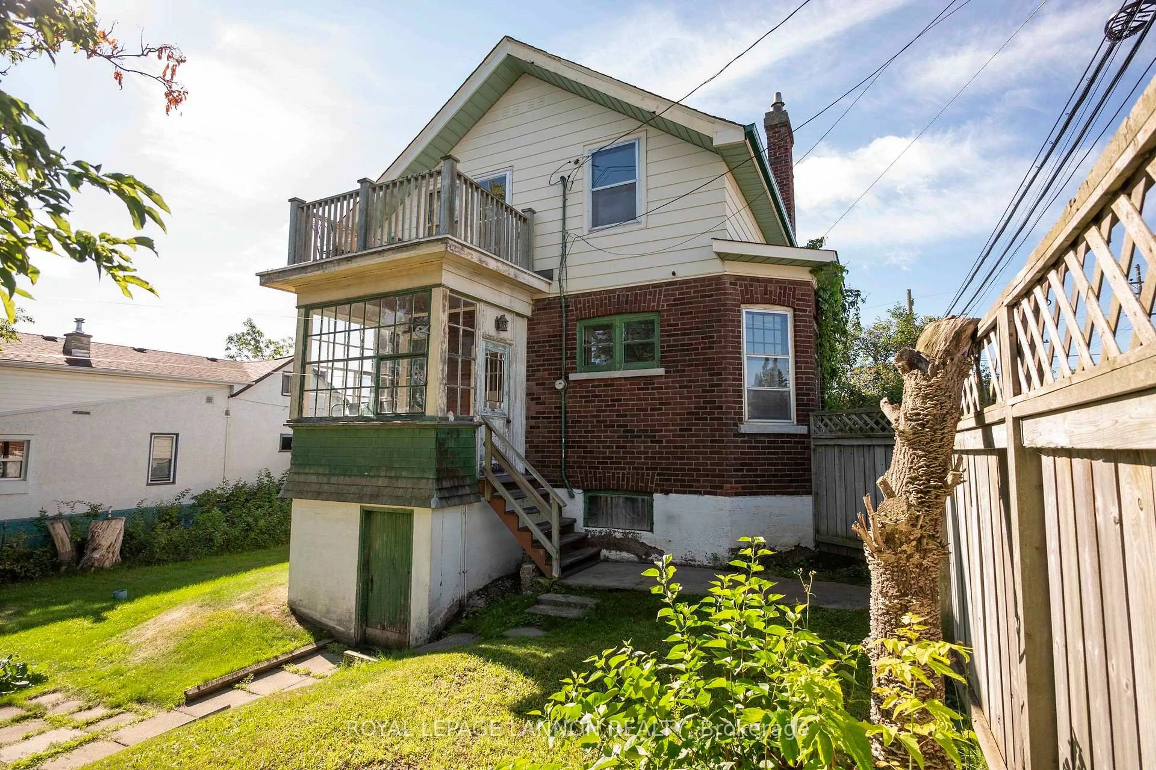 Unknown for 42 Gordon Ave, Thunder Bay Ontario P7E 4T2