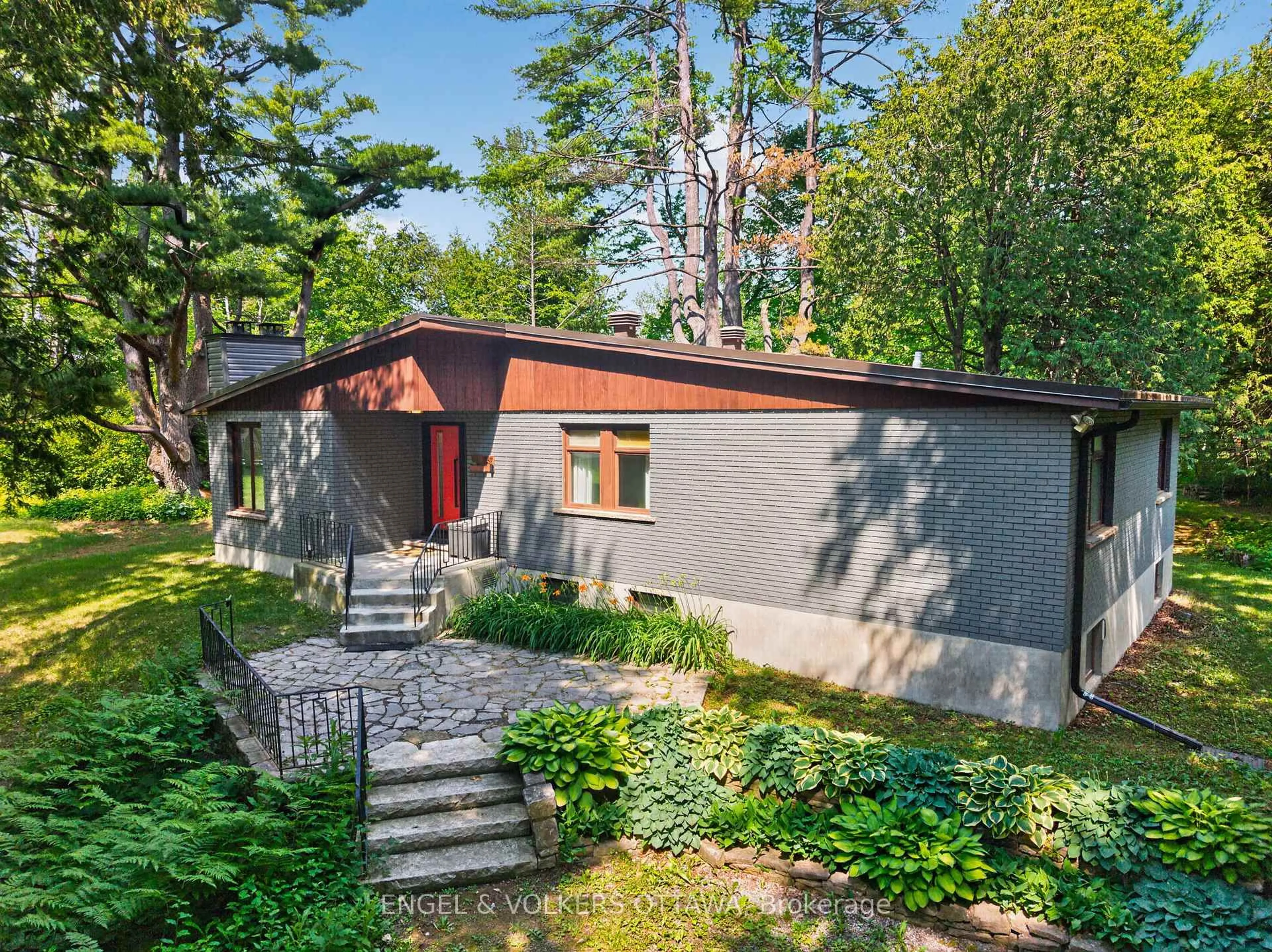 Unknown for 4167 Farmers Way, Carlsbad Springs Ontario K0A 1K0
