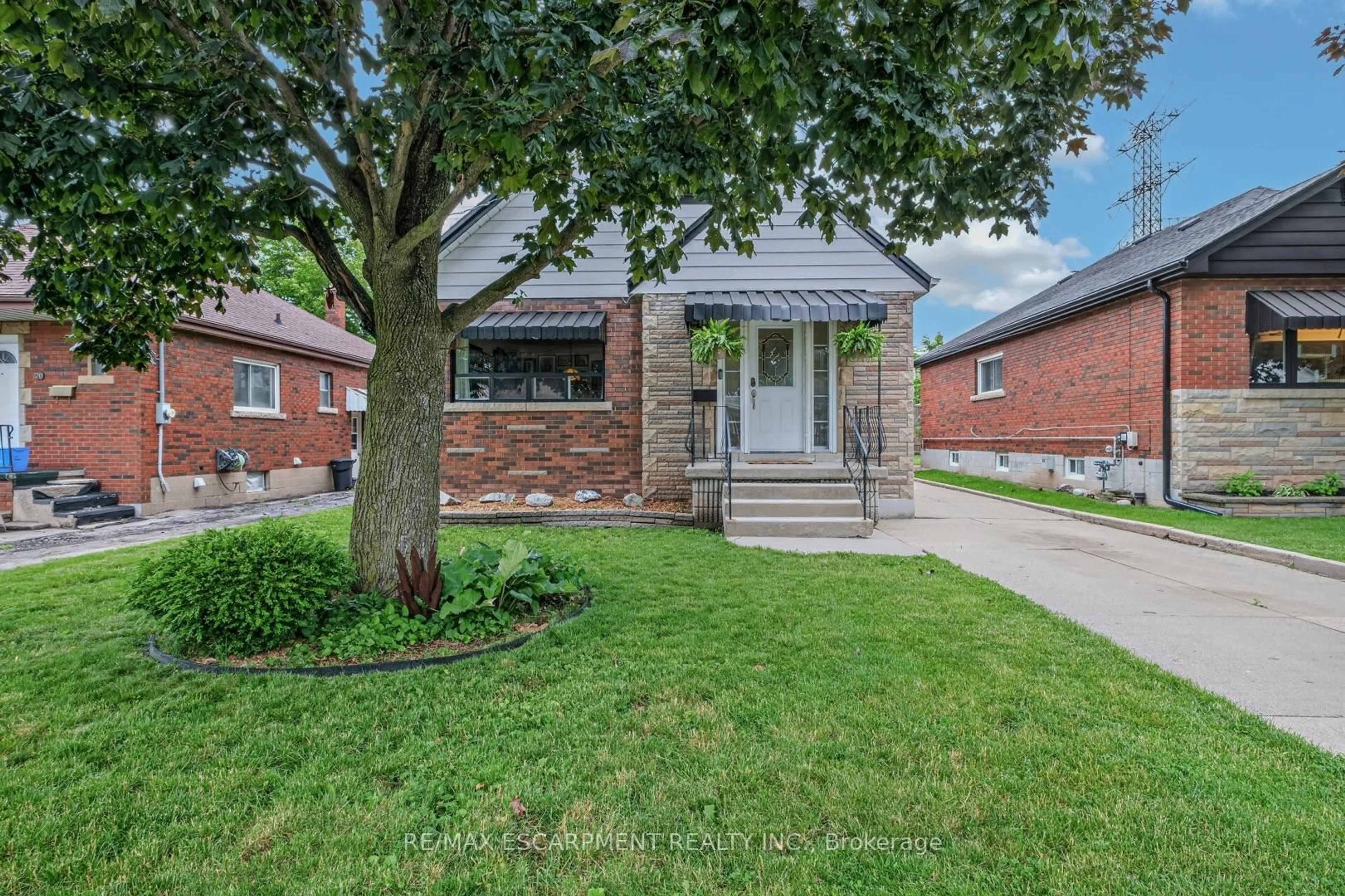 Home with brick exterior material, street for 66 Paling Crt, Hamilton Ontario L8H 5J2