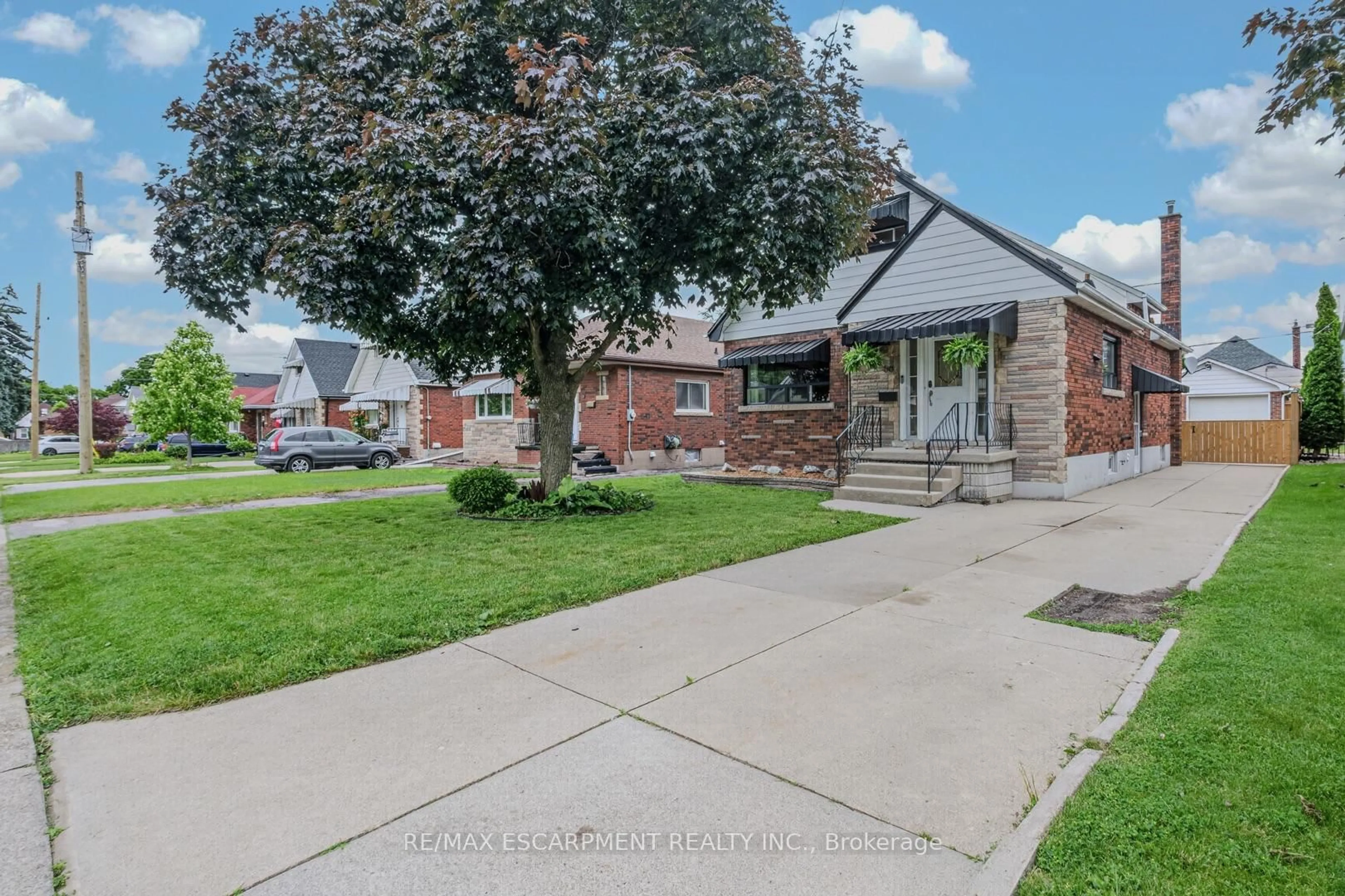 Unknown for 66 Paling Crt, Hamilton Ontario L8H 5J2