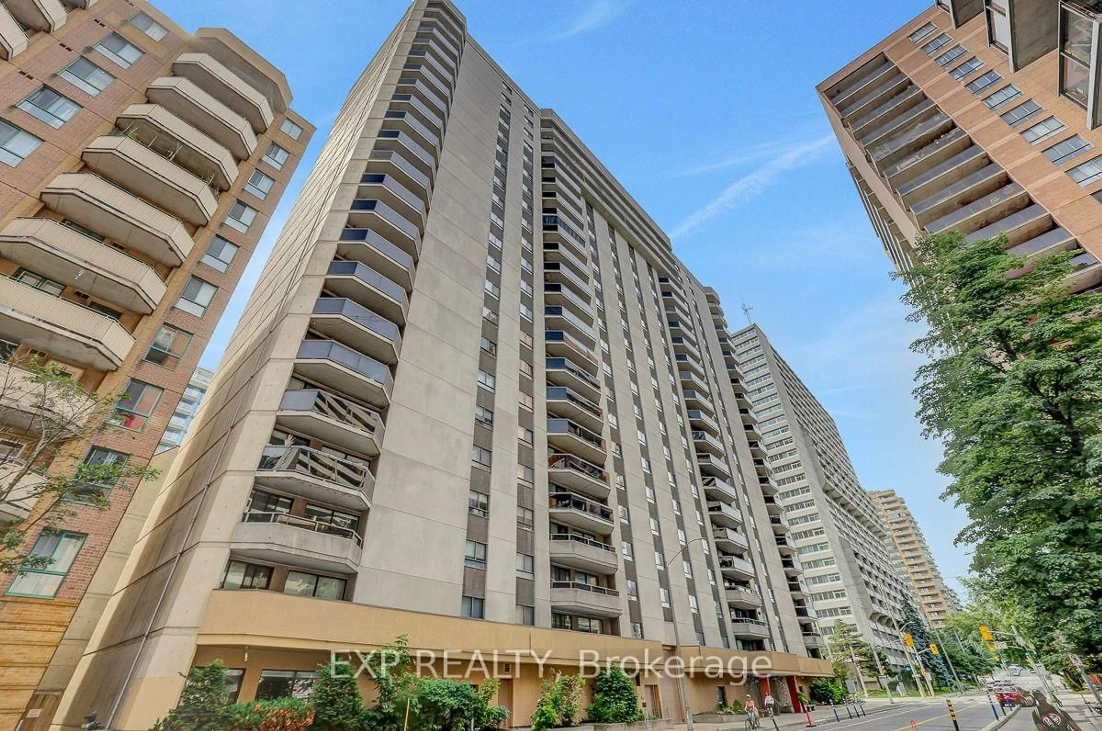 Unknown for 470 Laurier St #1706, Ottawa Ontario K1R 7W9