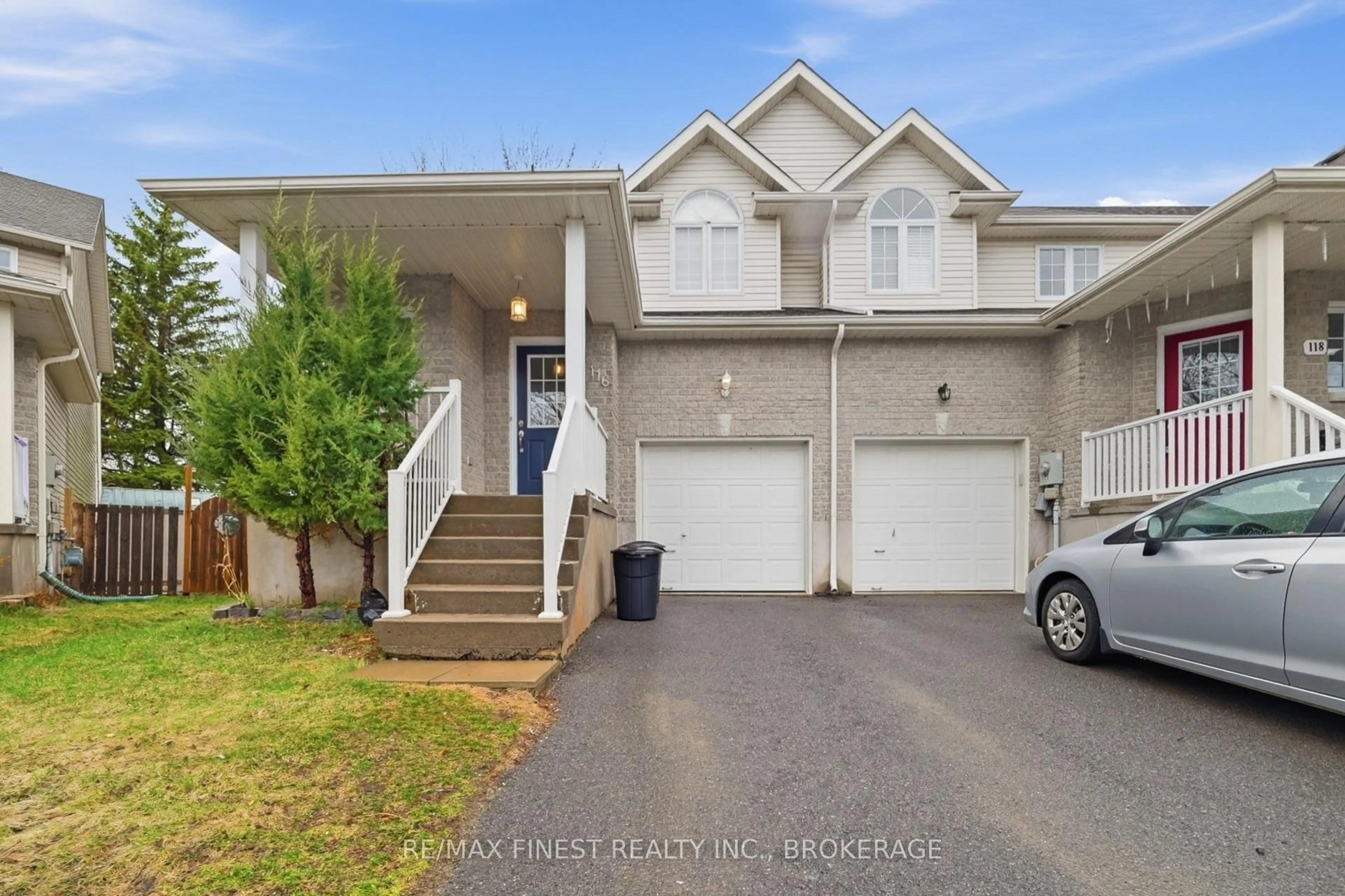 Home with vinyl exterior material, street for 116 FIRESIDE Crt, Kingston Ontario K7K 7L8