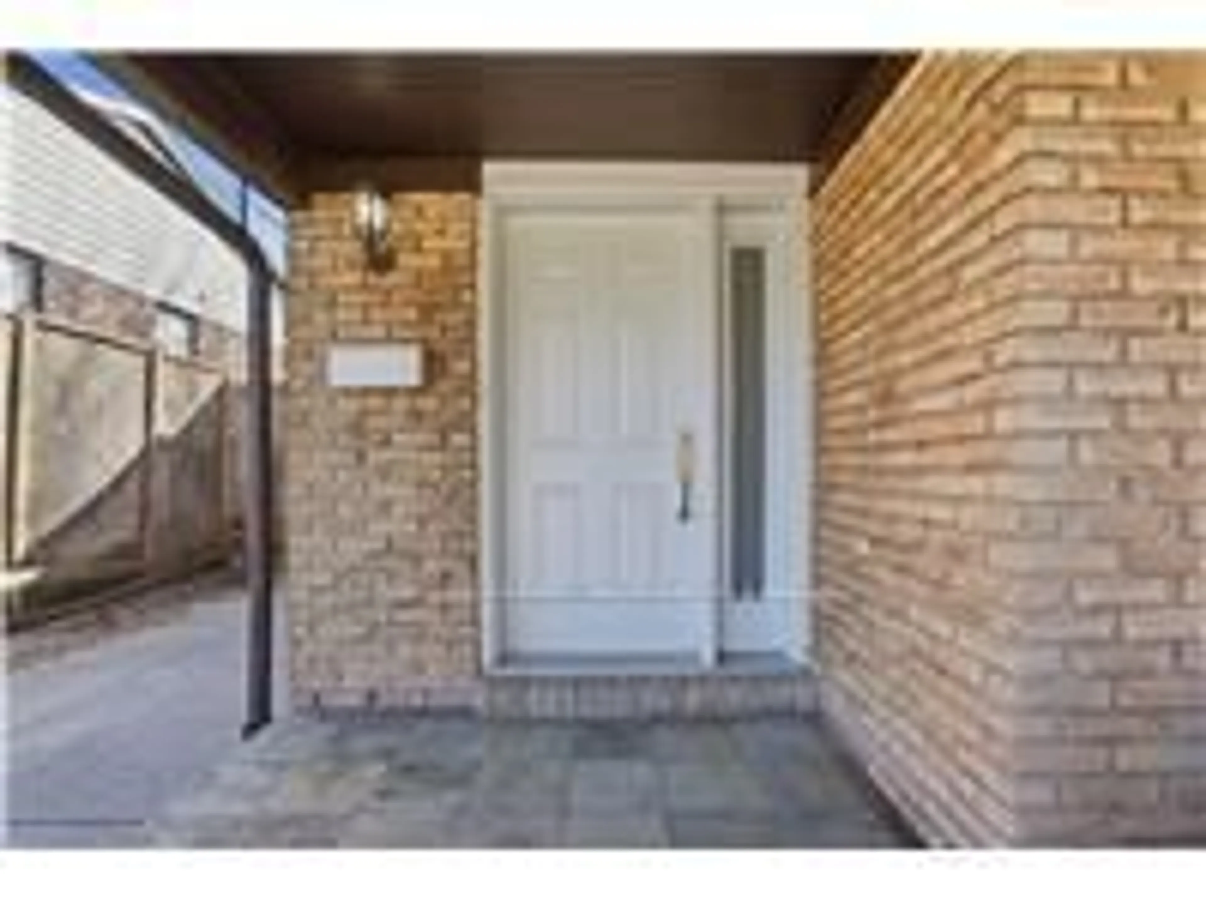 Unknown for 94 WENDOVER Dr, Hamilton Ontario L9C 5X5
