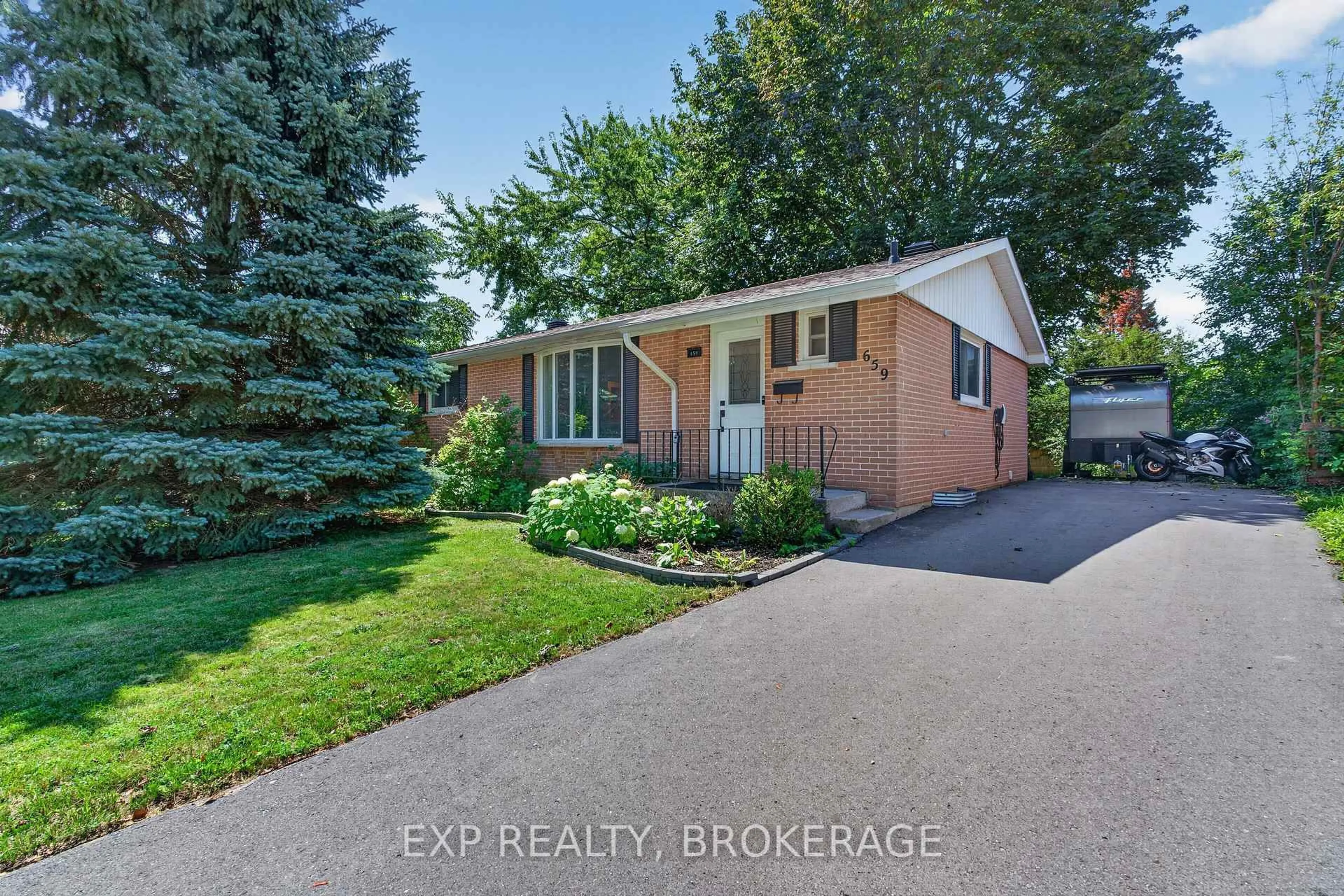 Unknown for 659 SUSSEX Blvd, Kingston Ontario K7M 5A9