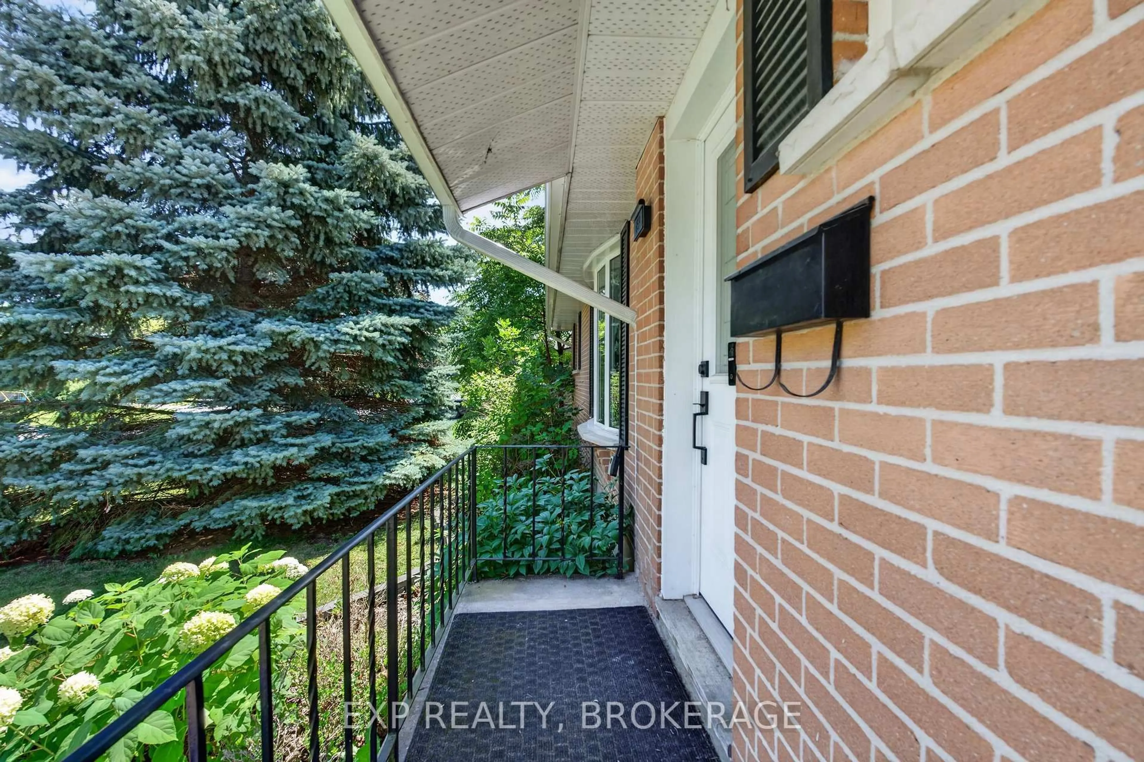 Unknown for 659 SUSSEX Blvd, Kingston Ontario K7M 5A9