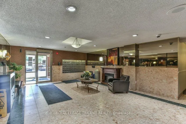95 BASE LINE Rd #1005, London South 5
