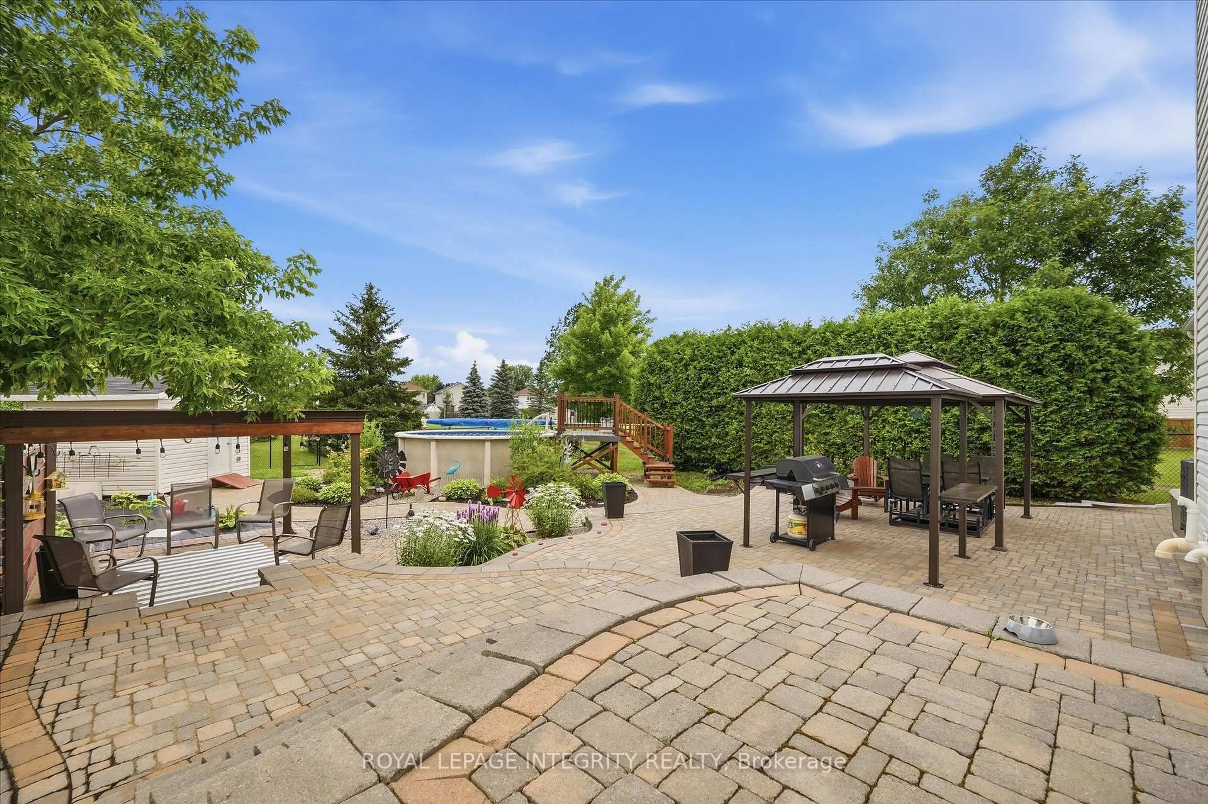 Patio, water/lake/river/ocean view for 36 Frontenac Blvd, Russell Ontario K0A 1W0
