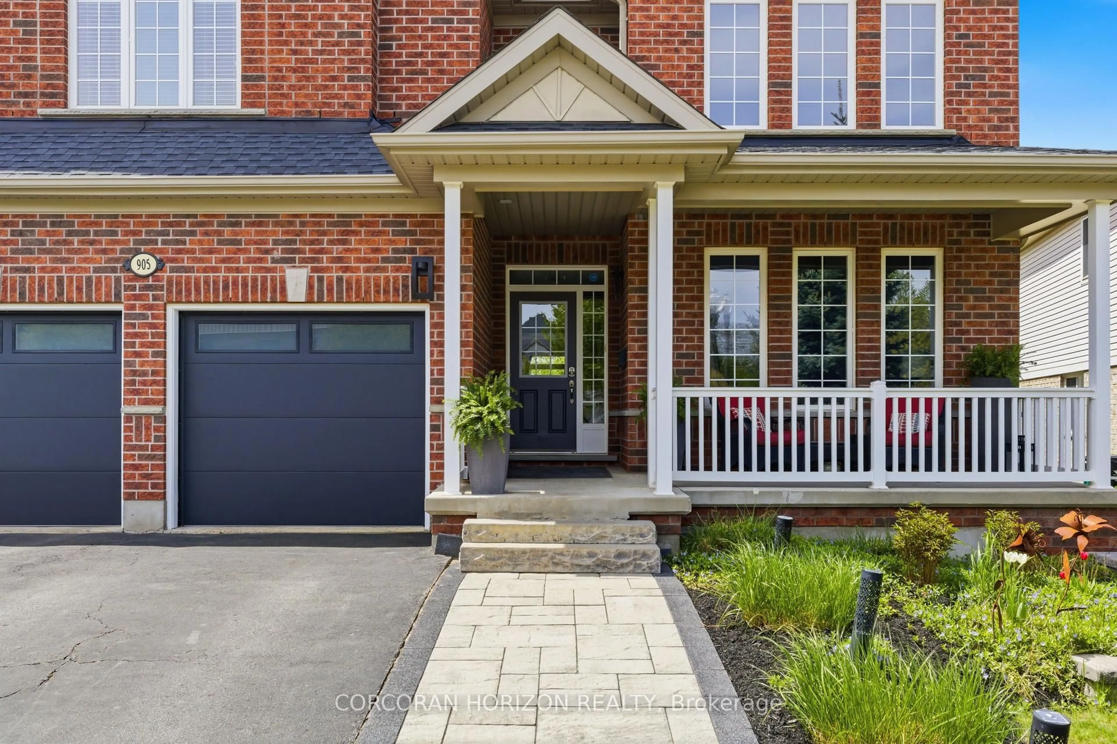 Home with brick exterior material, street for 905 Marigold Crt, Kitchener Ontario N2P 2Y3